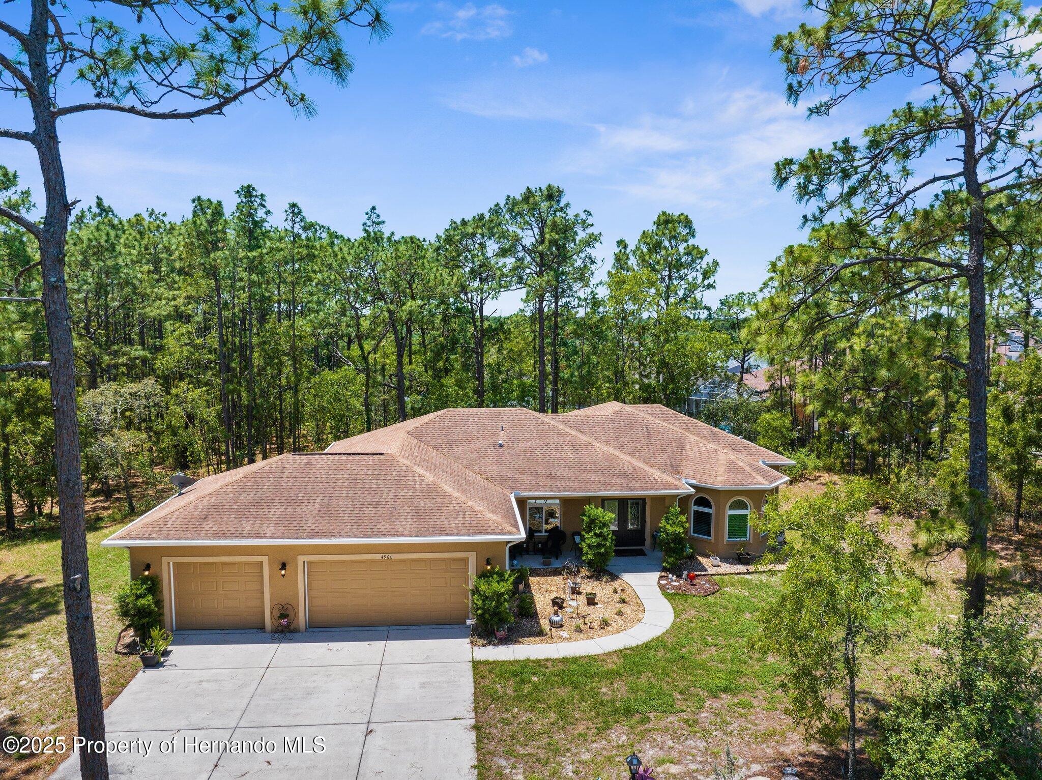 4960 Hidden Knob Trail, Spring Hill, Florida image 3