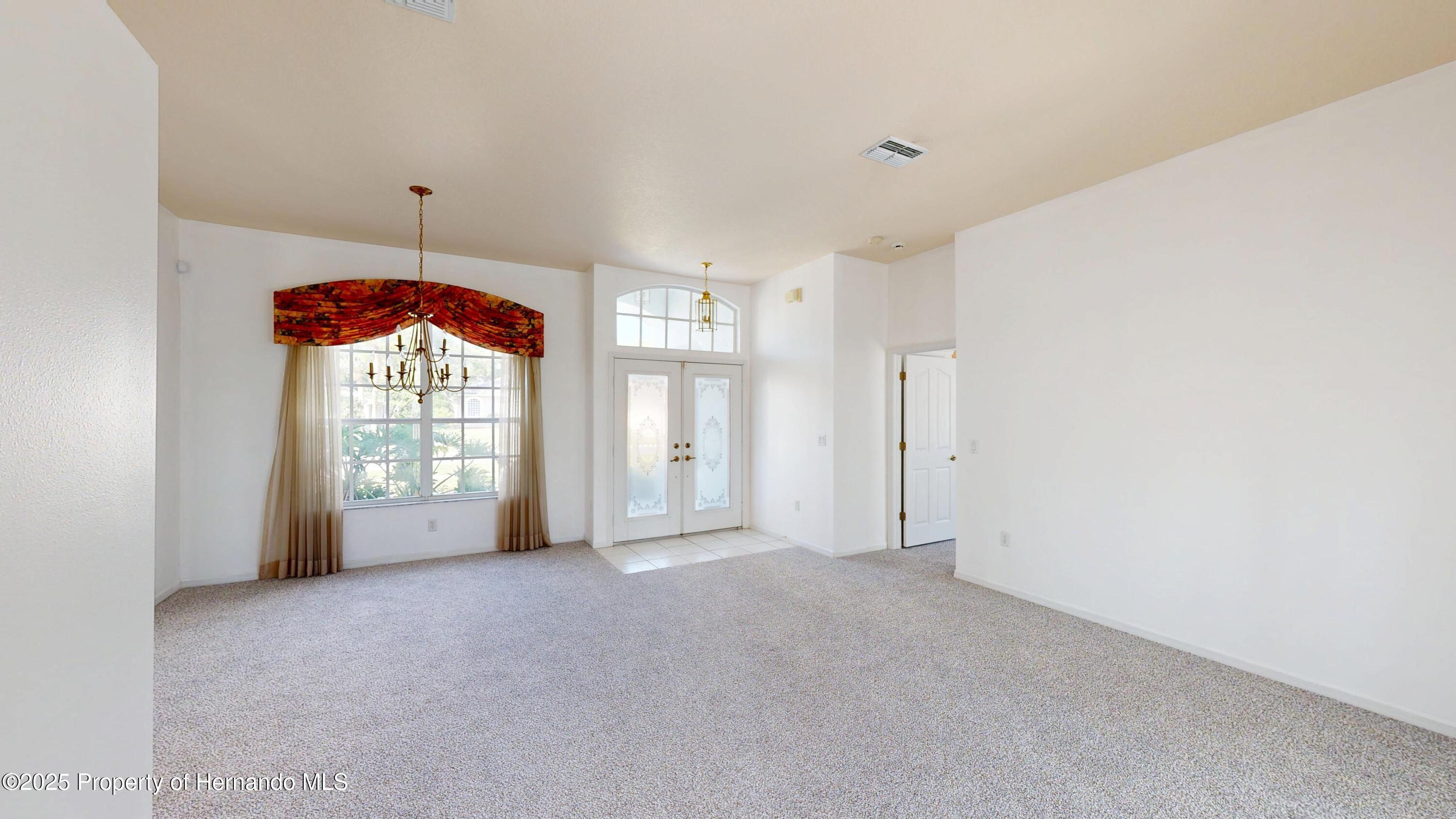 4048 St Ives Boulevard, Spring Hill, Florida image 14