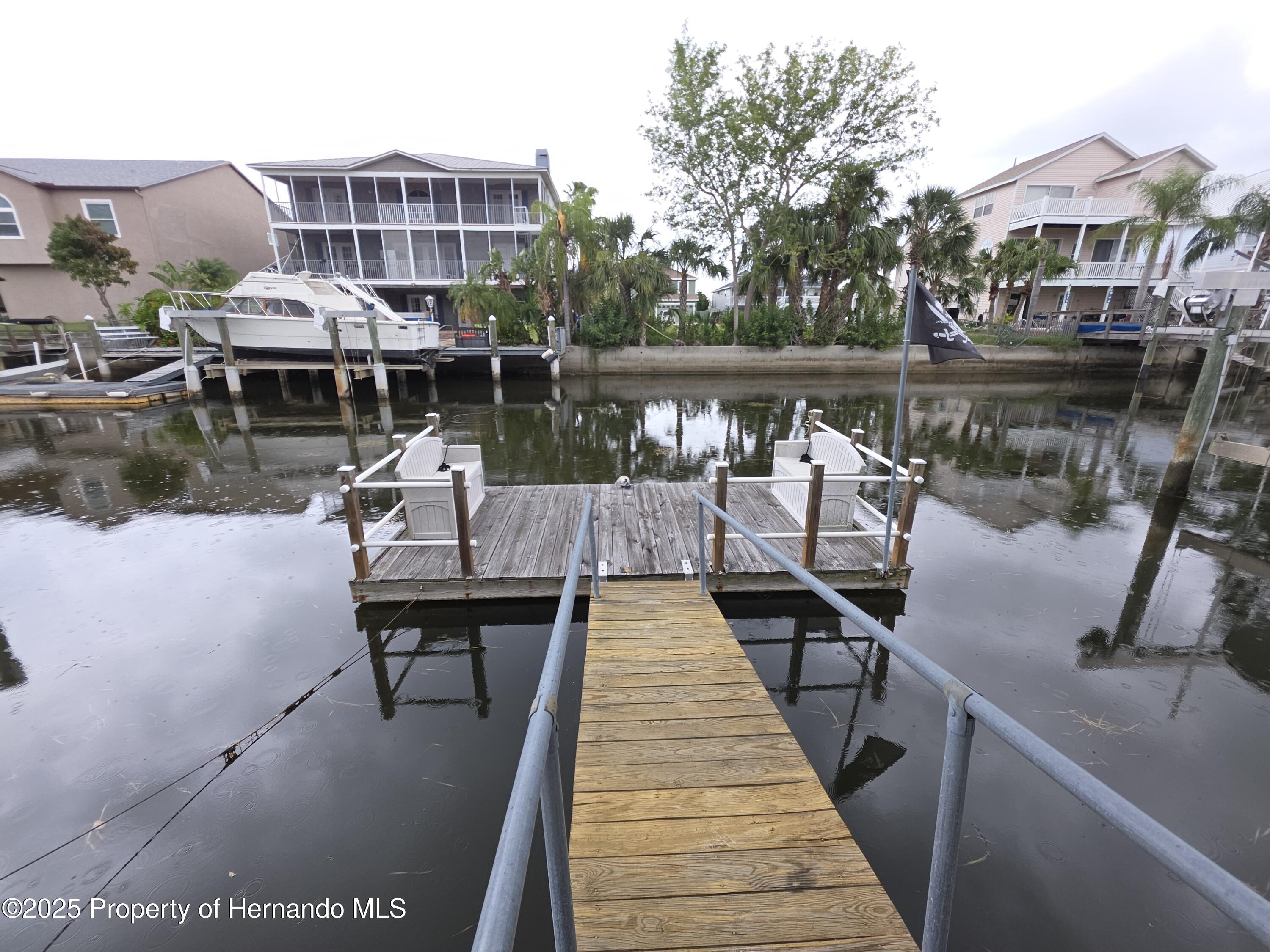 7313 Hatteras Drive, Hudson, Florida image 24