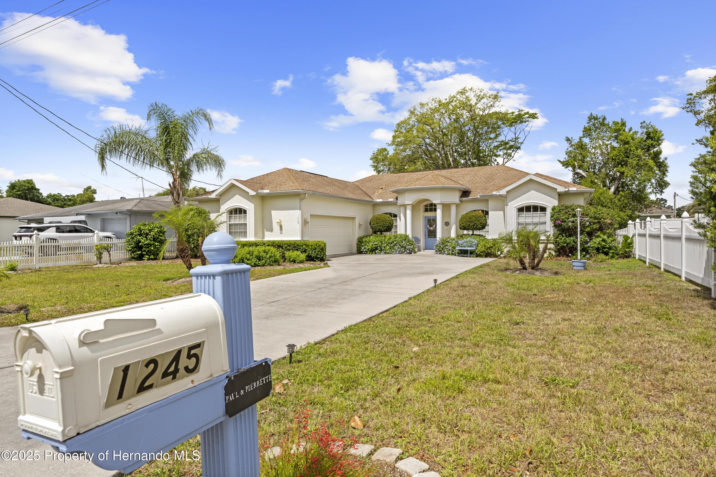 1245 Coble Road, Spring Hill, Florida image 5