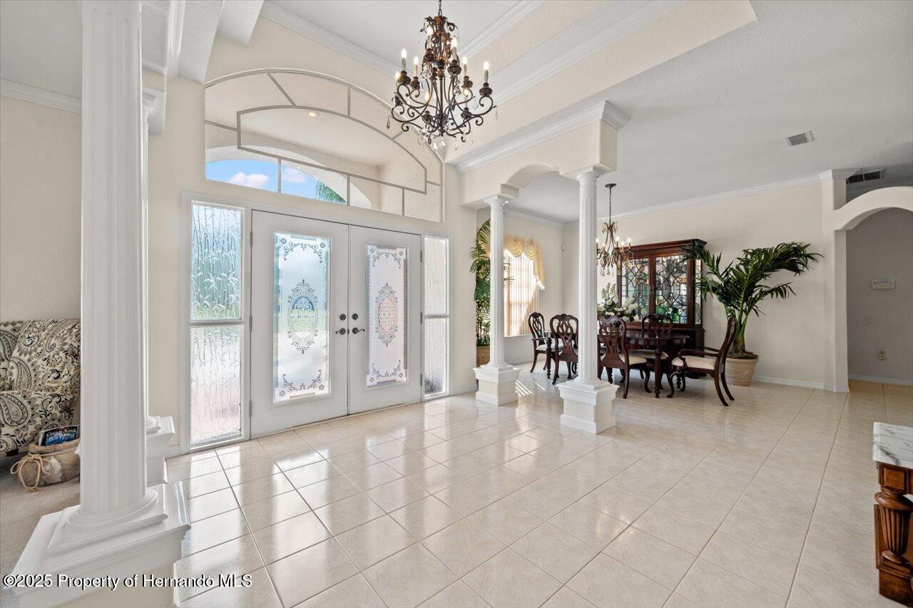 11137 Woodland Waters Boulevard, Spring Hill, Florida image 9