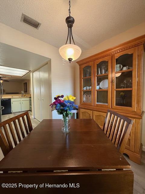 947 Village Drive, Brooksville, Florida image 6