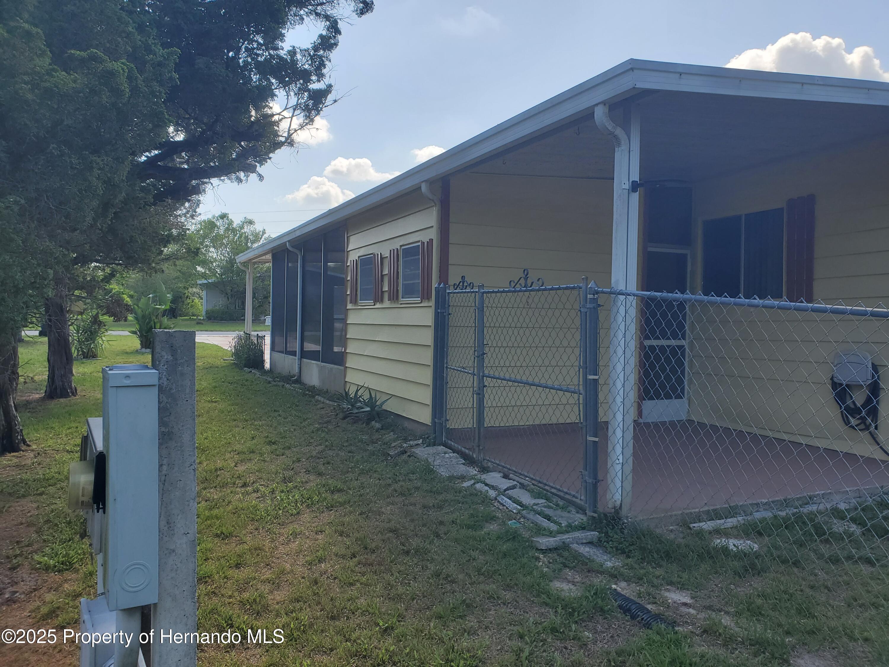 12561 Harker Street, Brooksville, Florida image 29