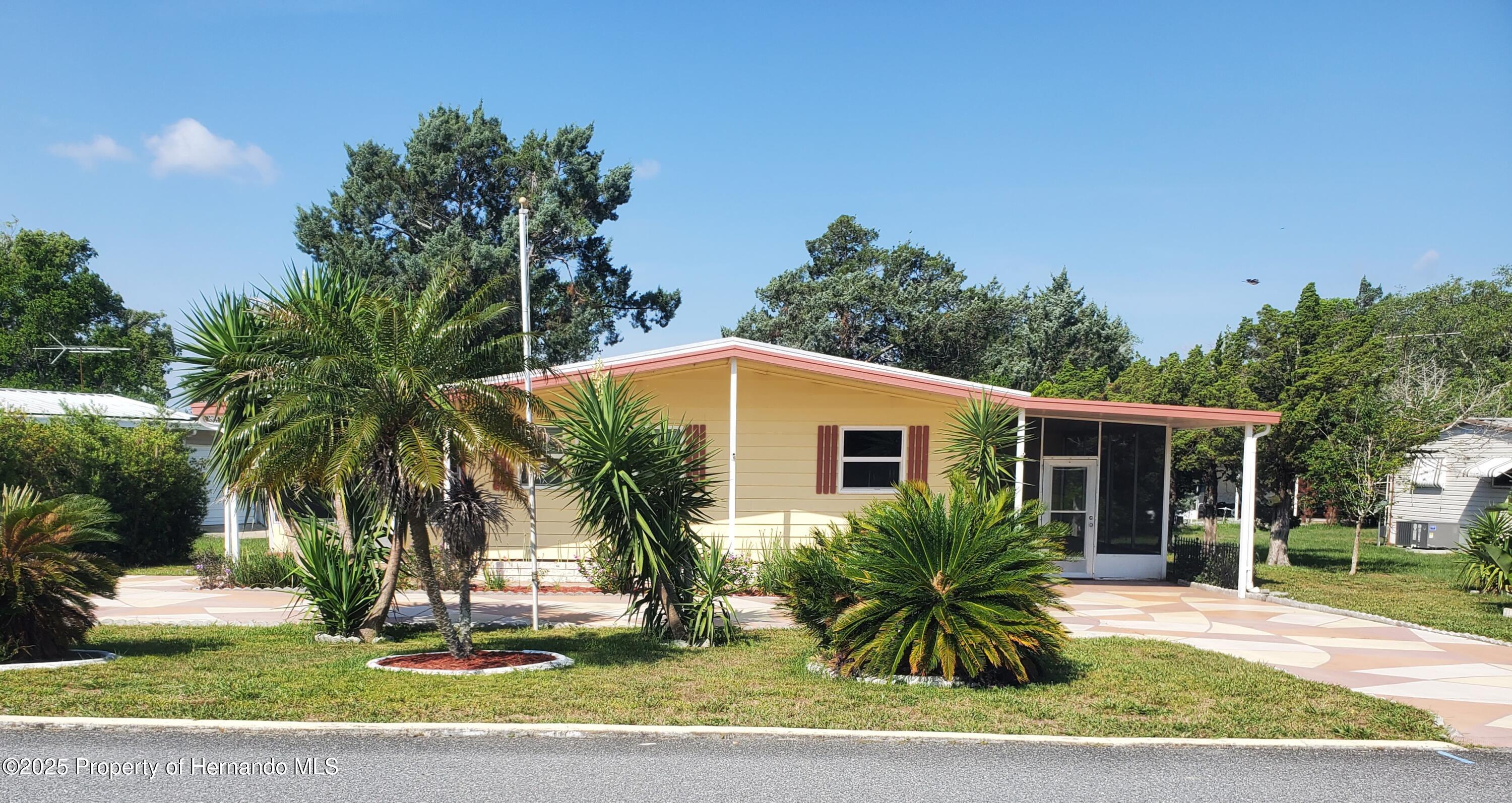 12561 Harker Street, Brooksville, Florida image 2