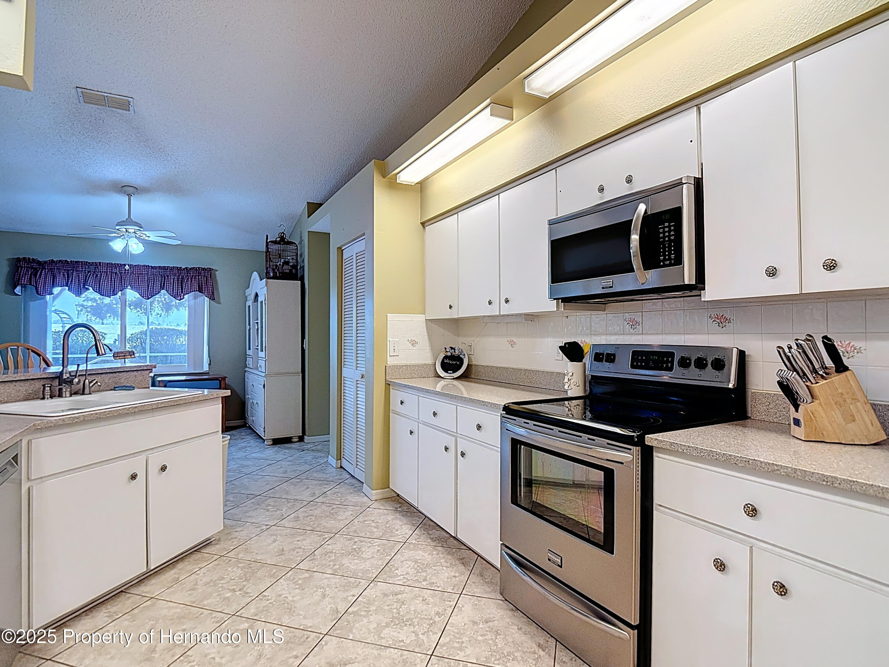 426 N Turkey Pine Loop, Lecanto, Florida image 18