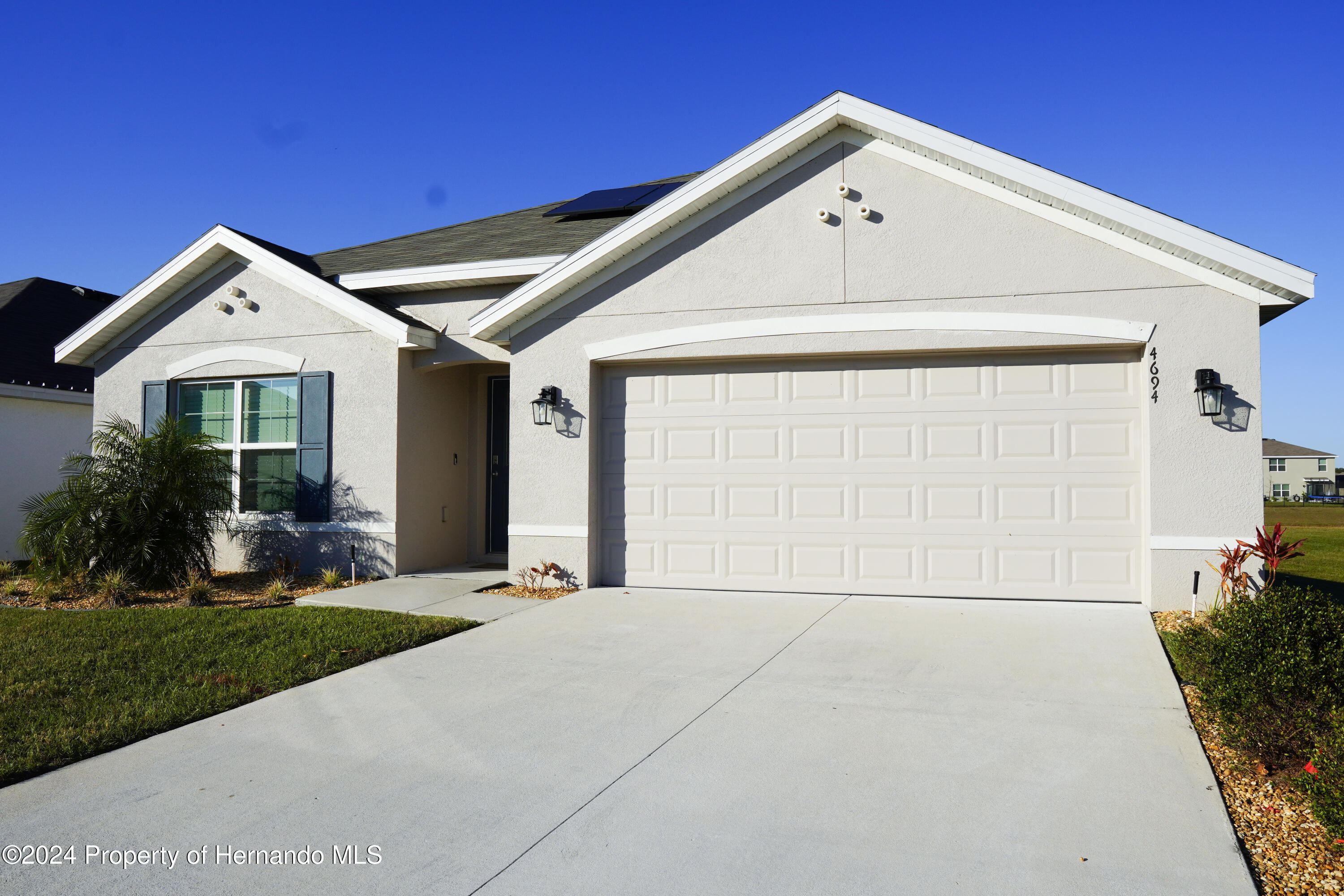 4694 Sigcom Place, Wildwood, Florida image 2