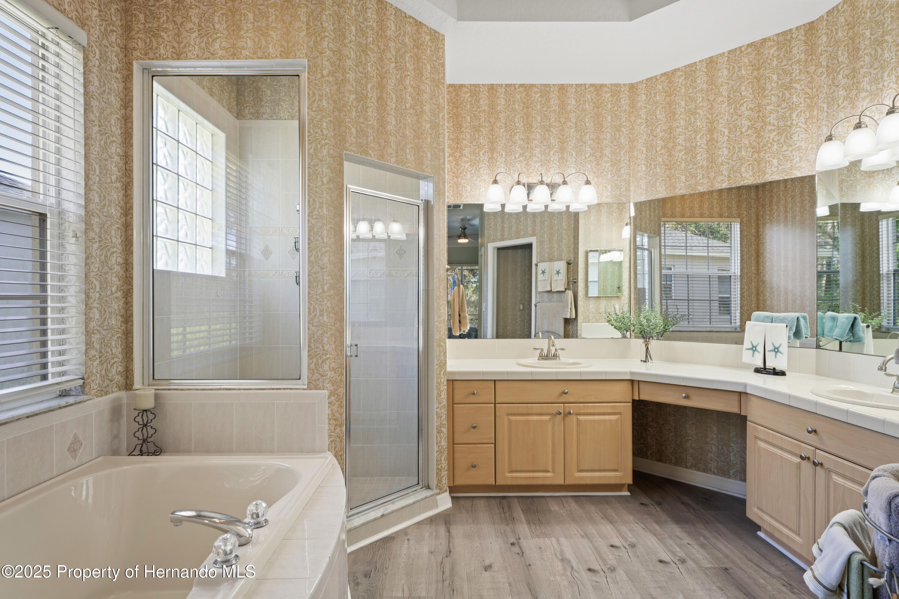 10105 Holly Berry Drive, Weeki Wachee, Florida image 27