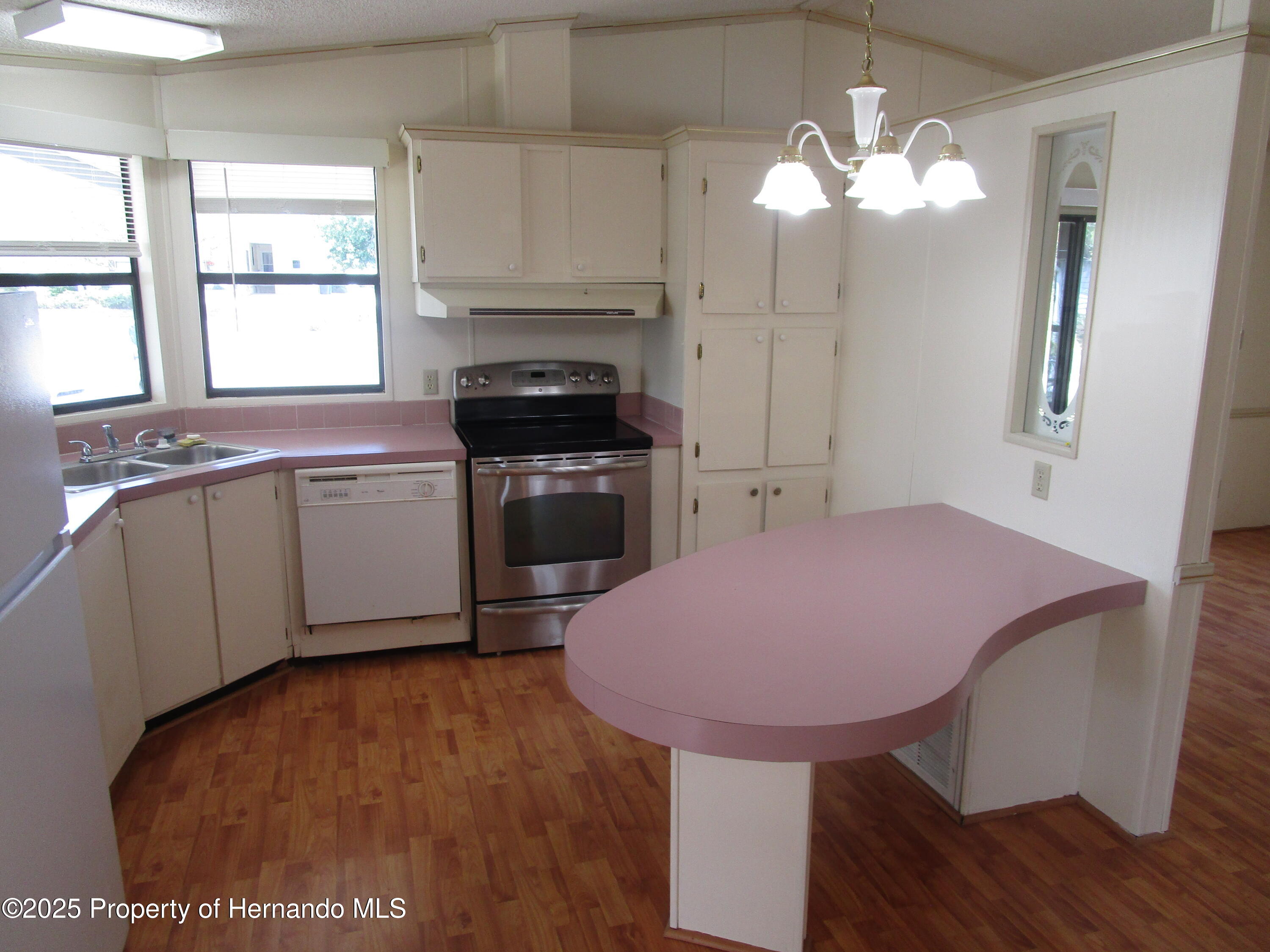 15122 Brookridge Boulevard, Brooksville, Florida image 4