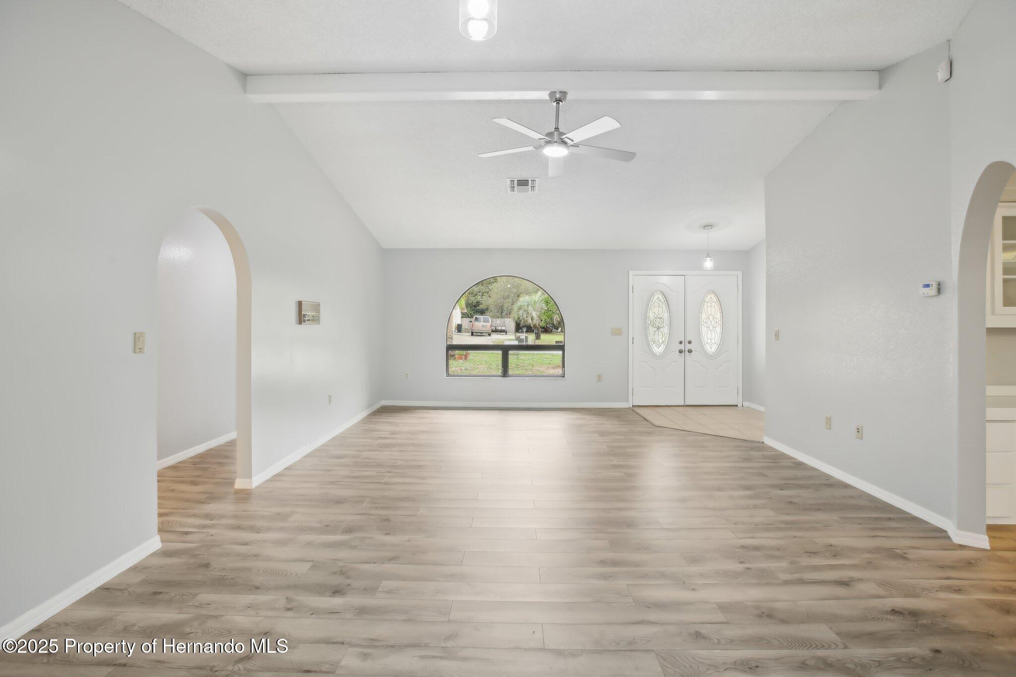4051 S Oakhurst Drive, Homosassa, Florida image 9