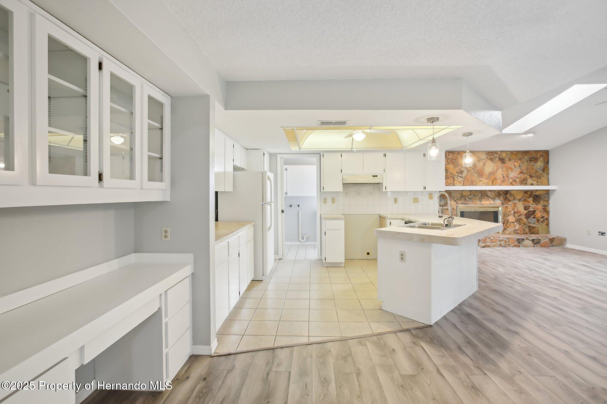 4051 S Oakhurst Drive, Homosassa, Florida image 16
