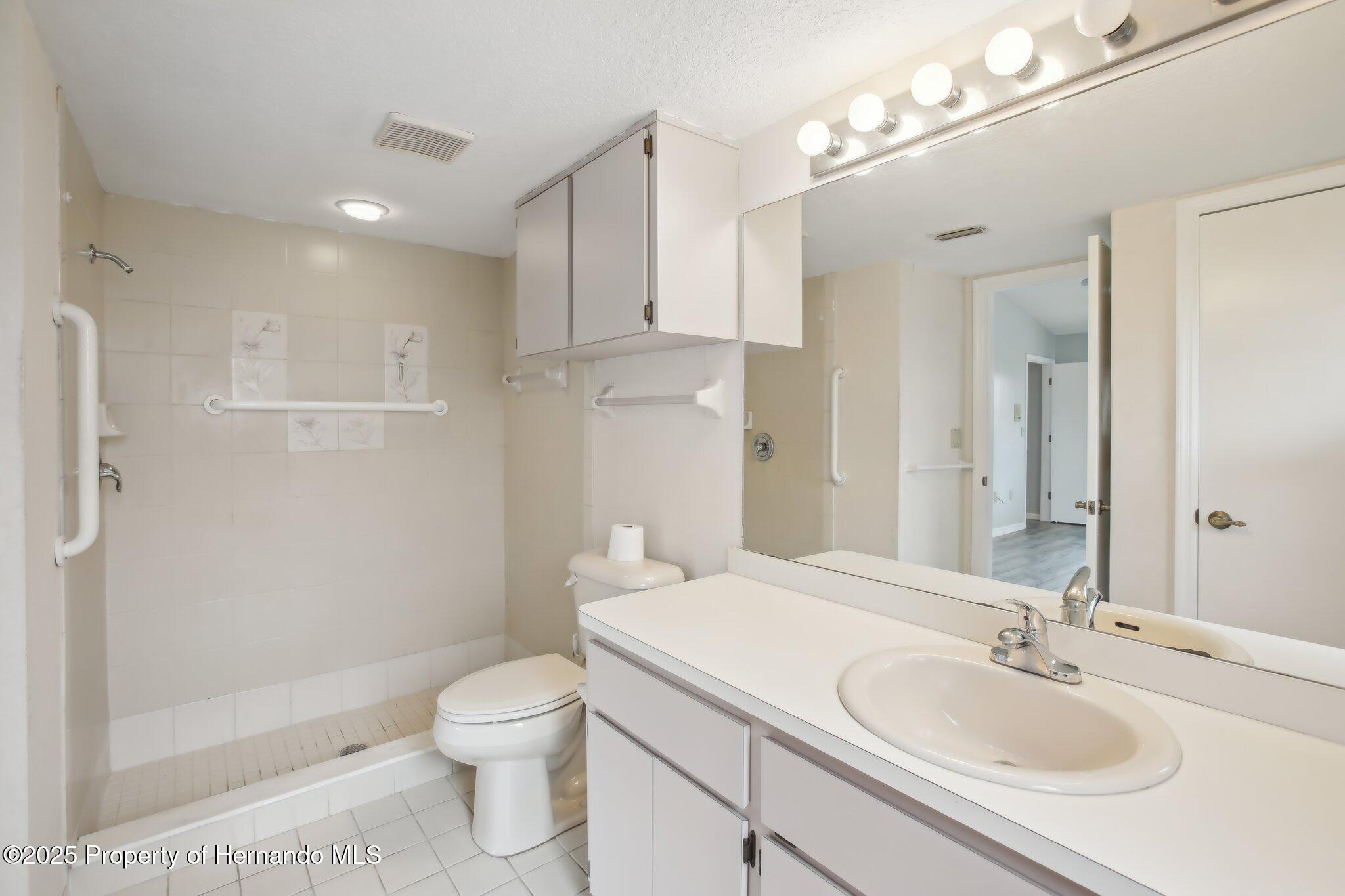 4051 S Oakhurst Drive, Homosassa, Florida image 34