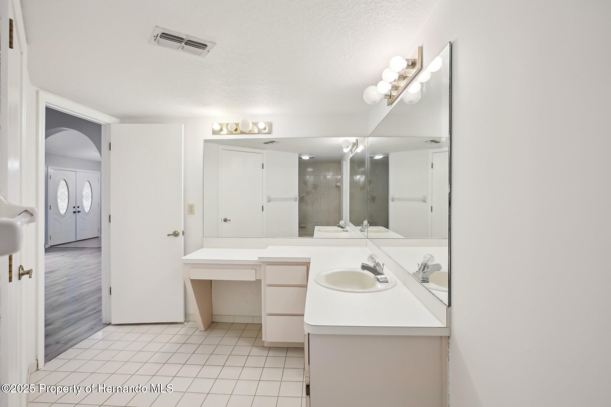 4051 S Oakhurst Drive, Homosassa, Florida image 24