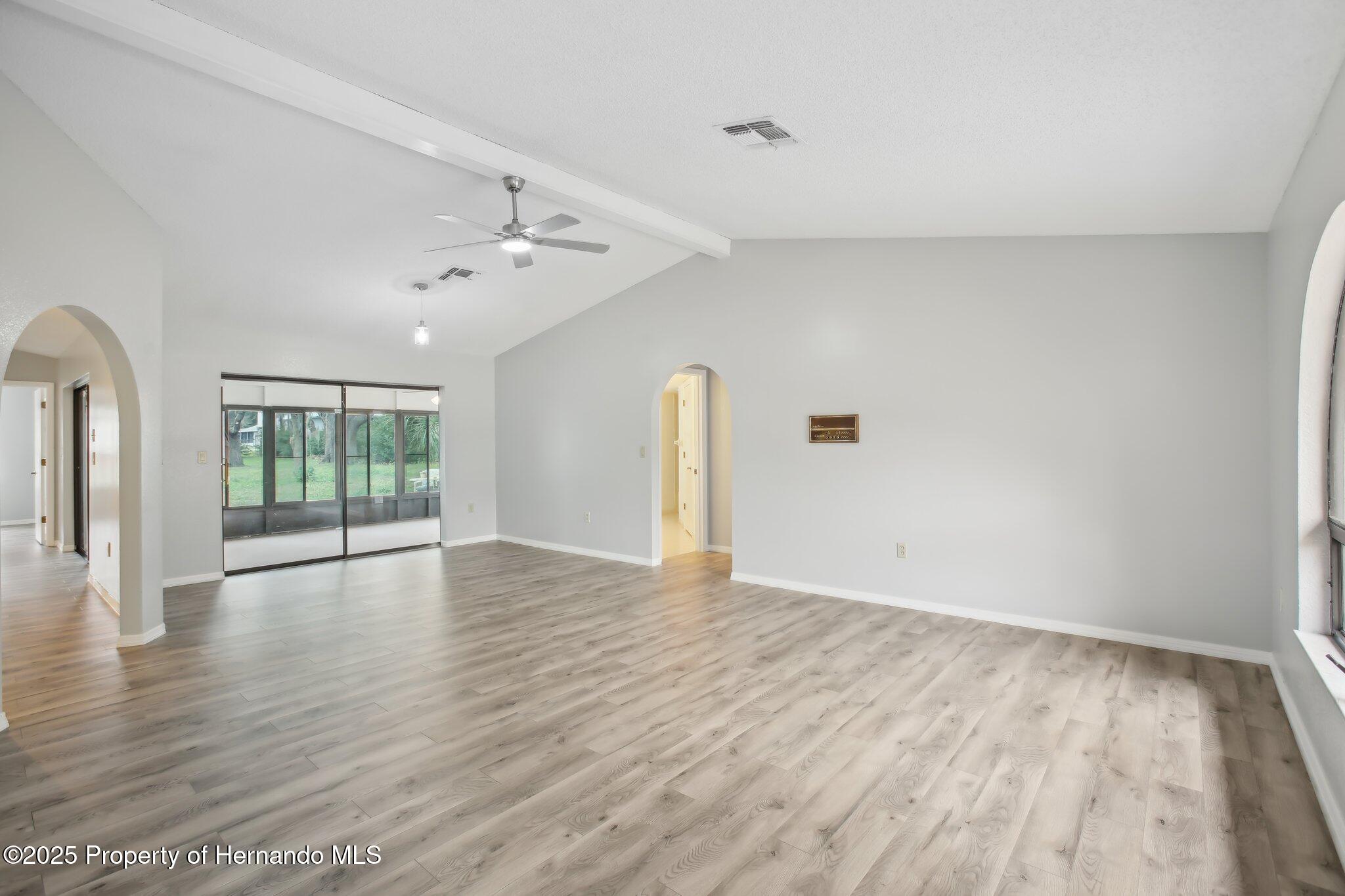 4051 S Oakhurst Drive, Homosassa, Florida image 7