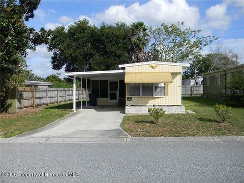 Mobile Home For Sale - 4126 Cardoon Drive<br/> New Port Richey, FL 34653