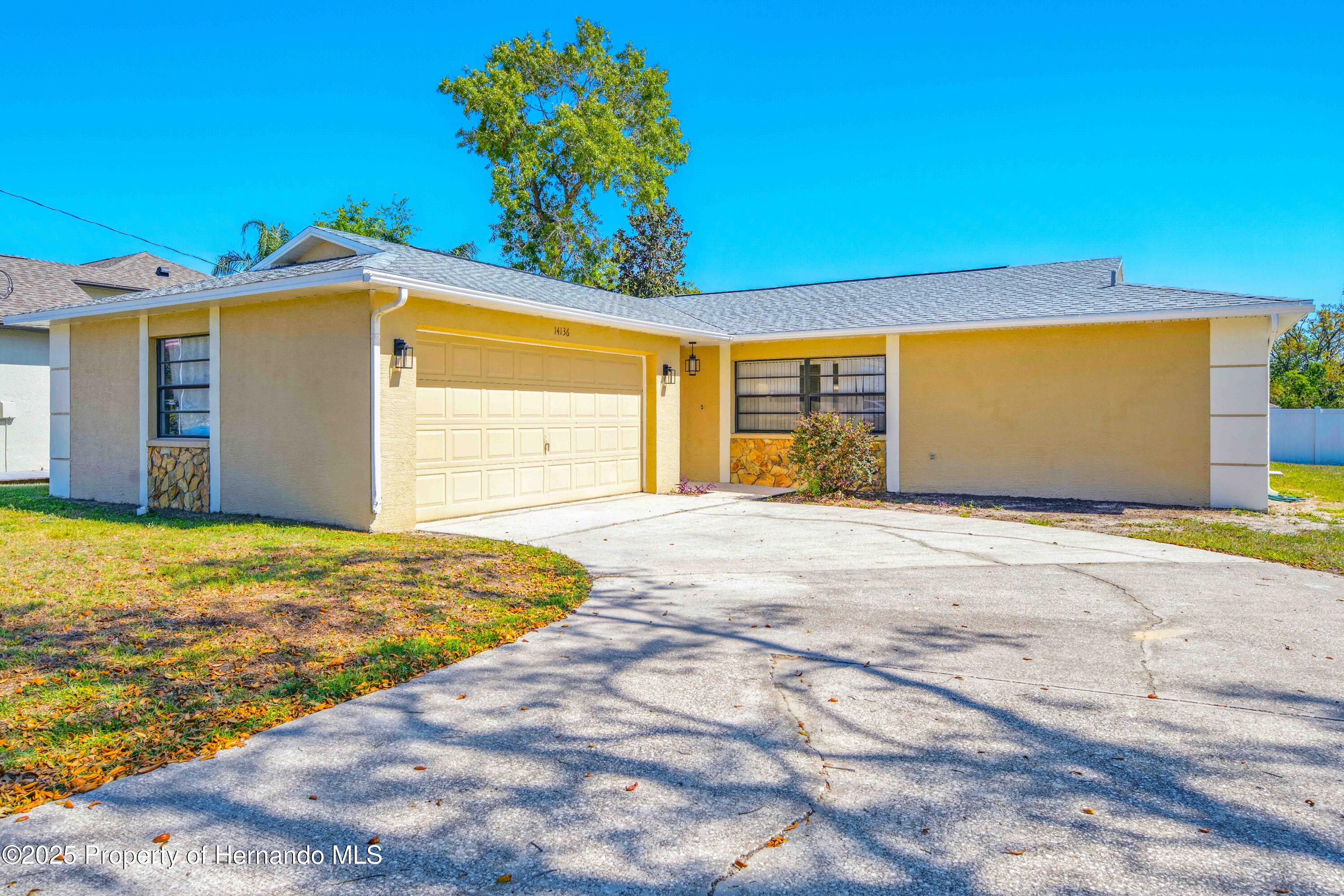 14136 Payne Street, Spring Hill, Florida image 3