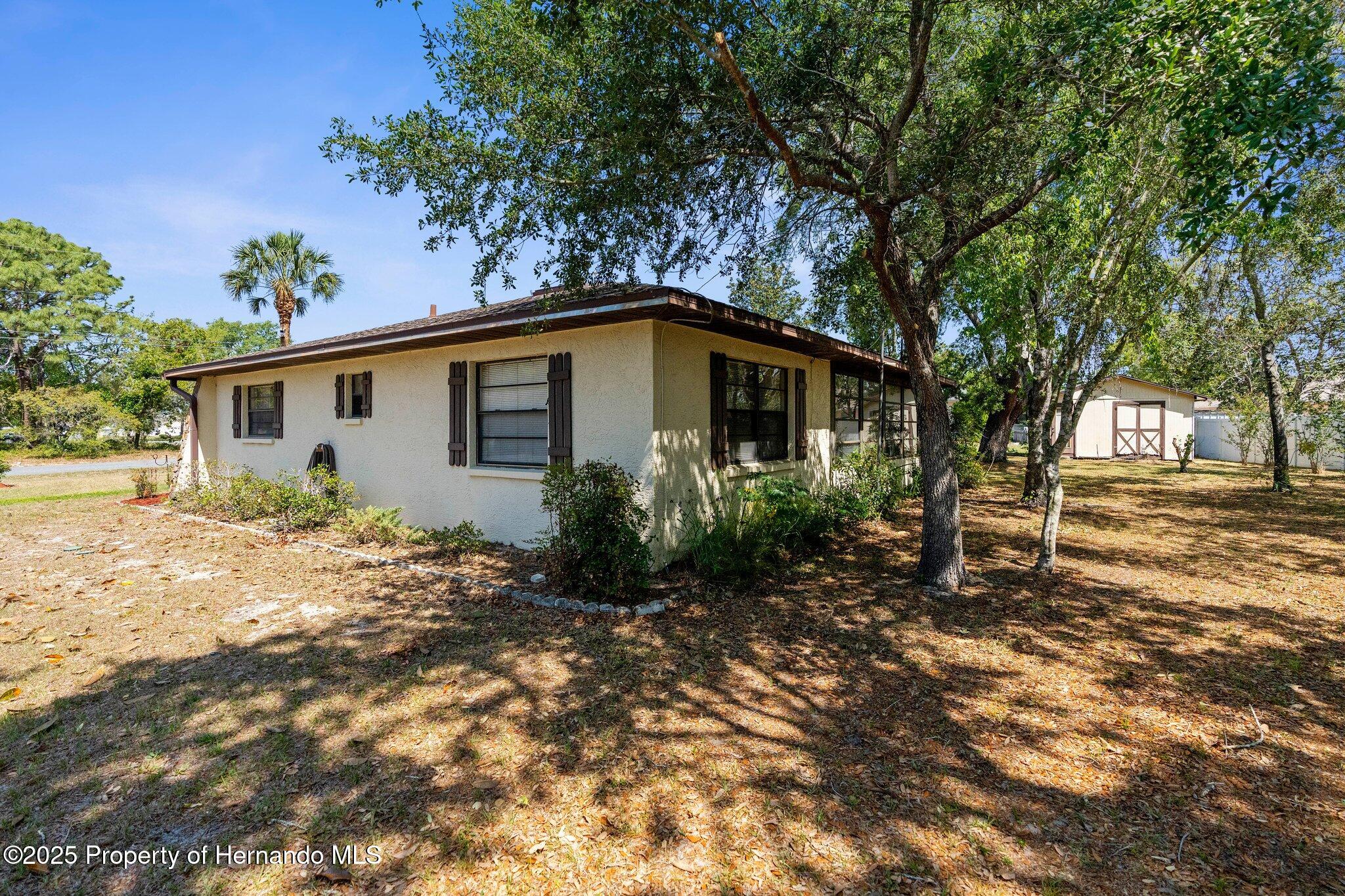 2072 Maguire Avenue, Spring Hill, Florida image 30