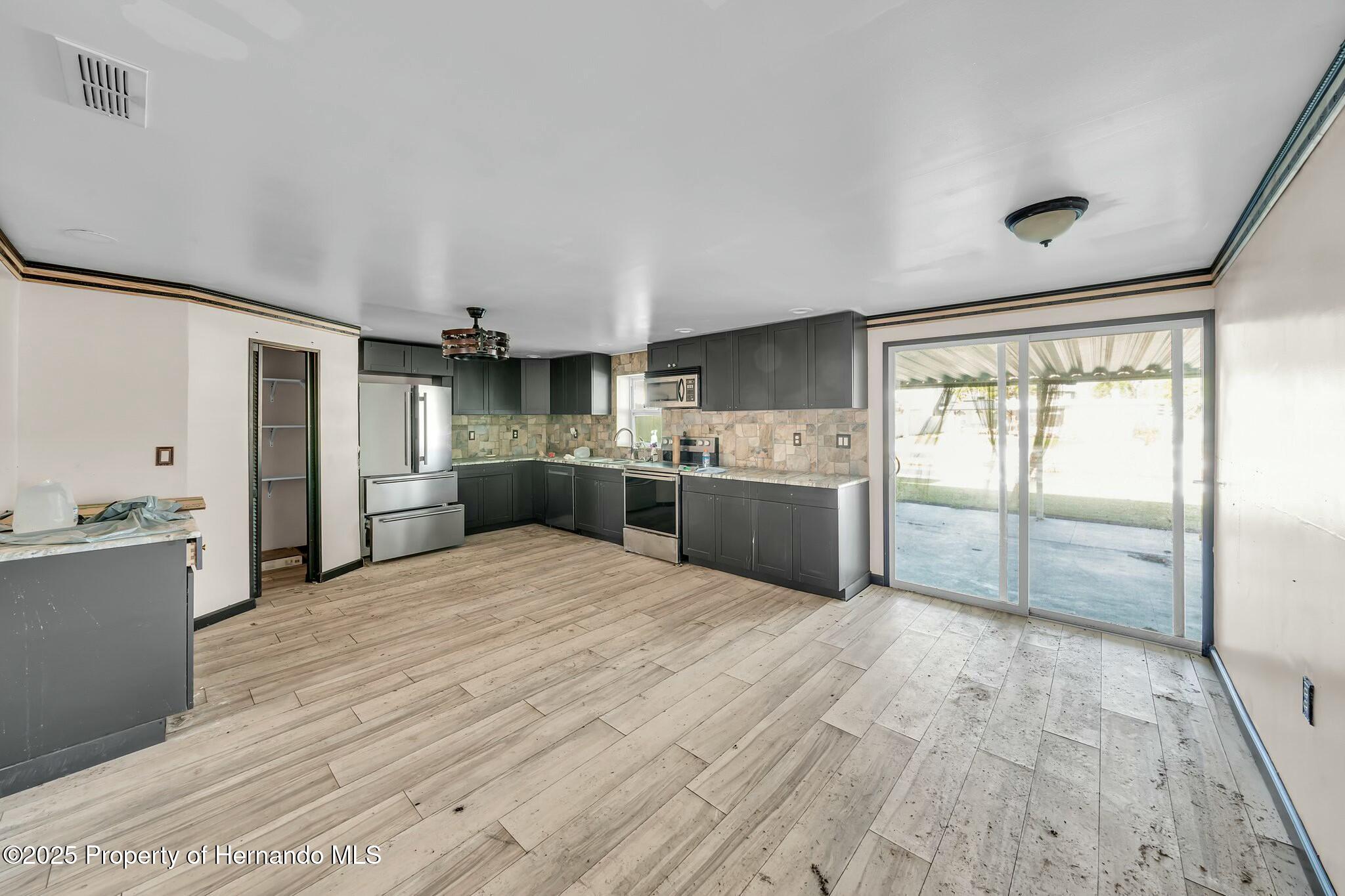 13929 Muriel Avenue, Hudson, Florida image 15