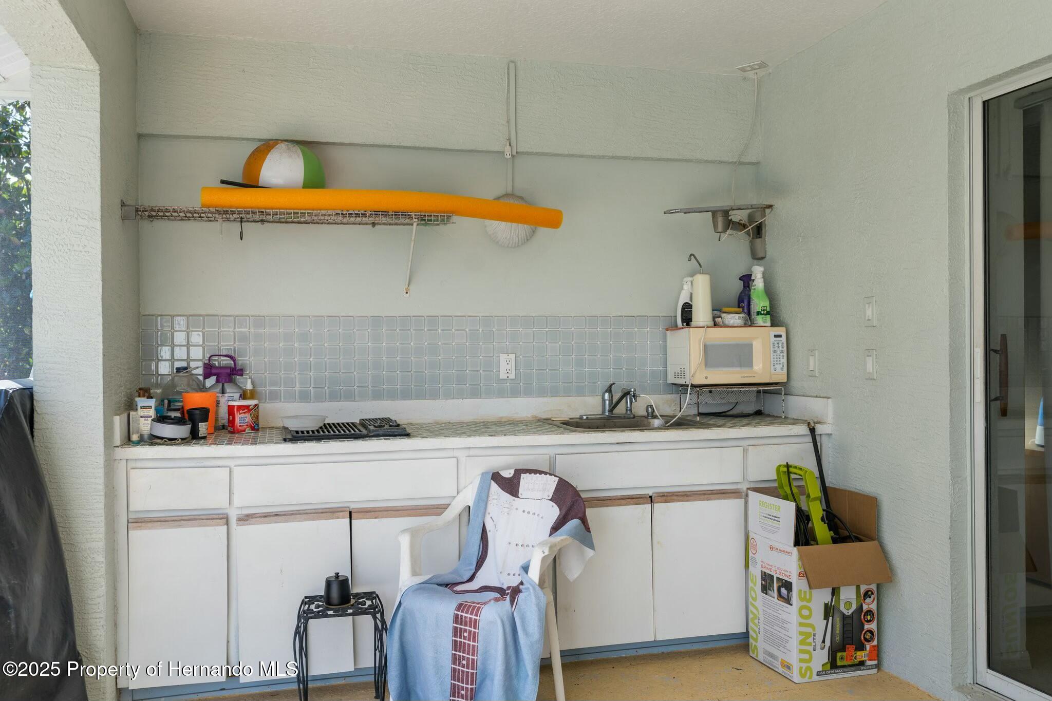 9432 Amidon Street, Spring Hill, Florida image 10