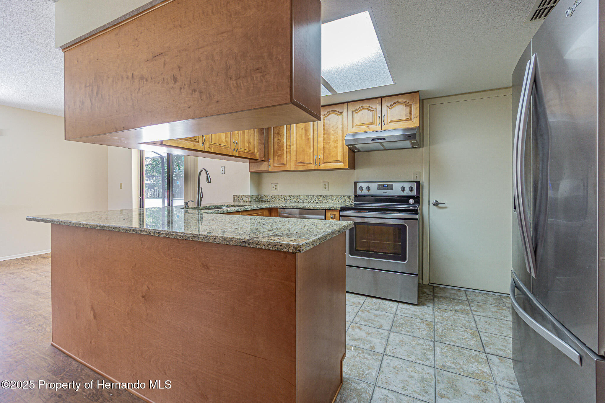 7813 Holiday Drive, Spring Hill, Florida image 10