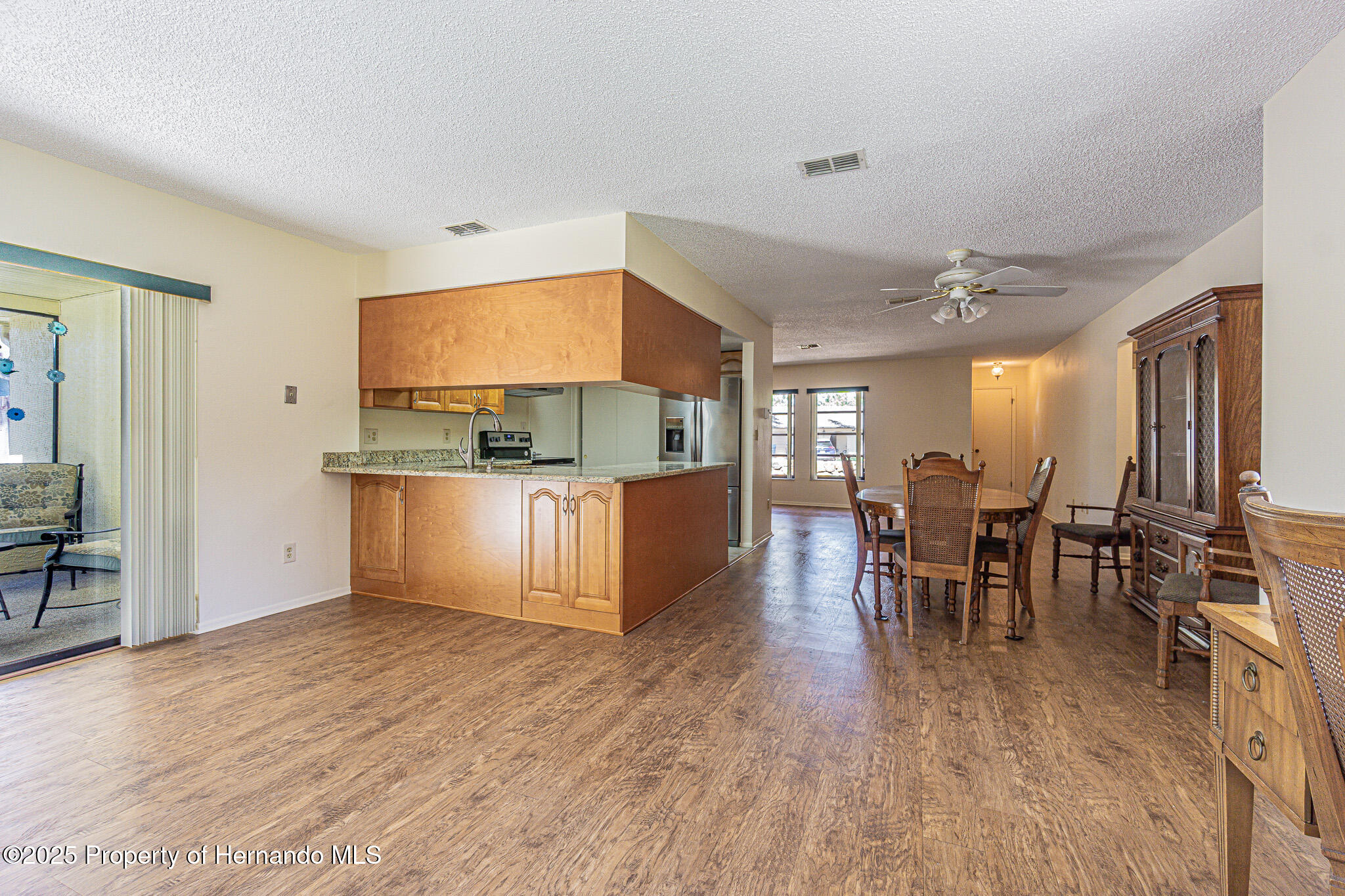 7813 Holiday Drive, Spring Hill, Florida image 11