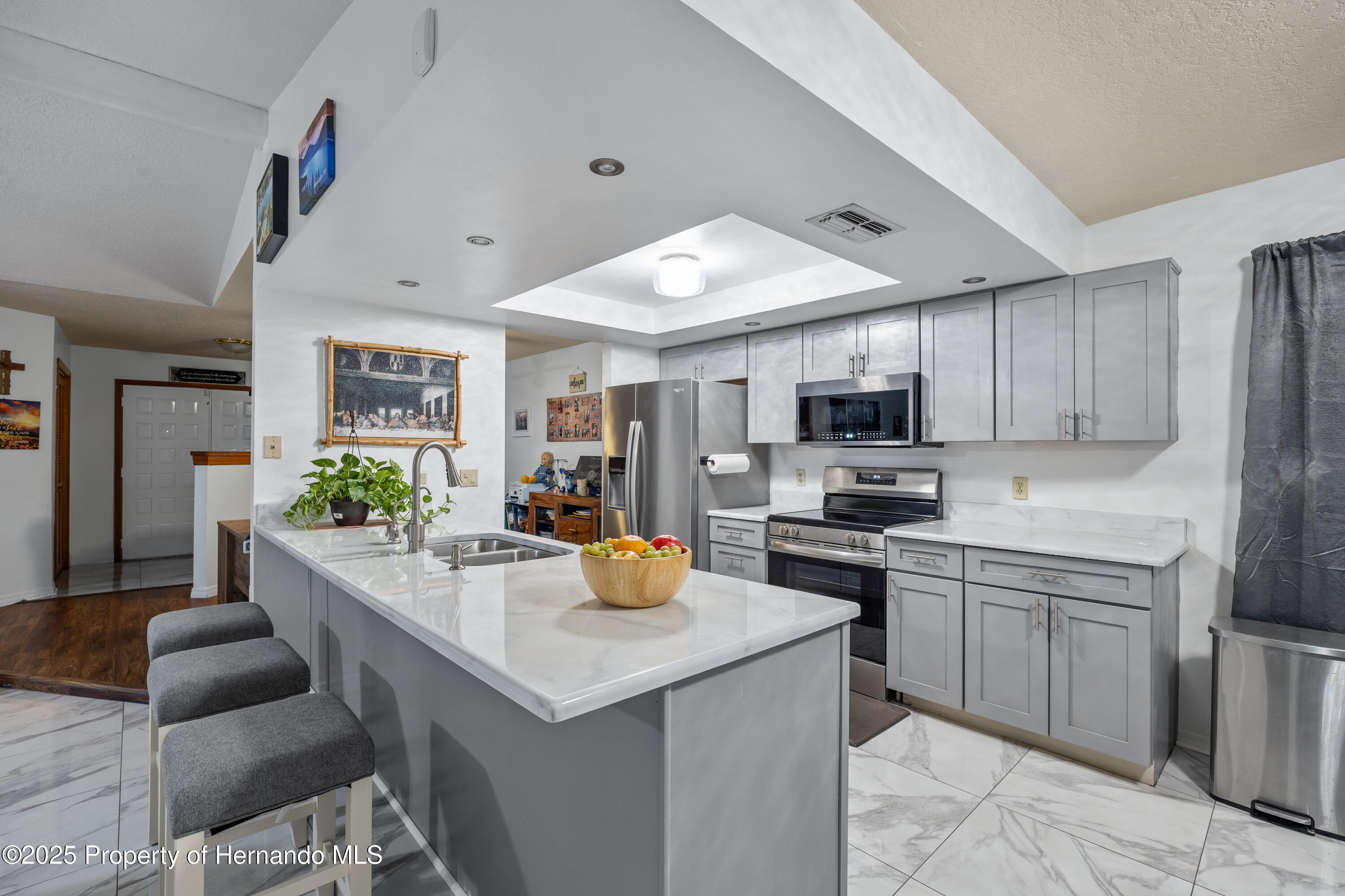 12321 Smokey Drive, Hudson, Florida image 14
