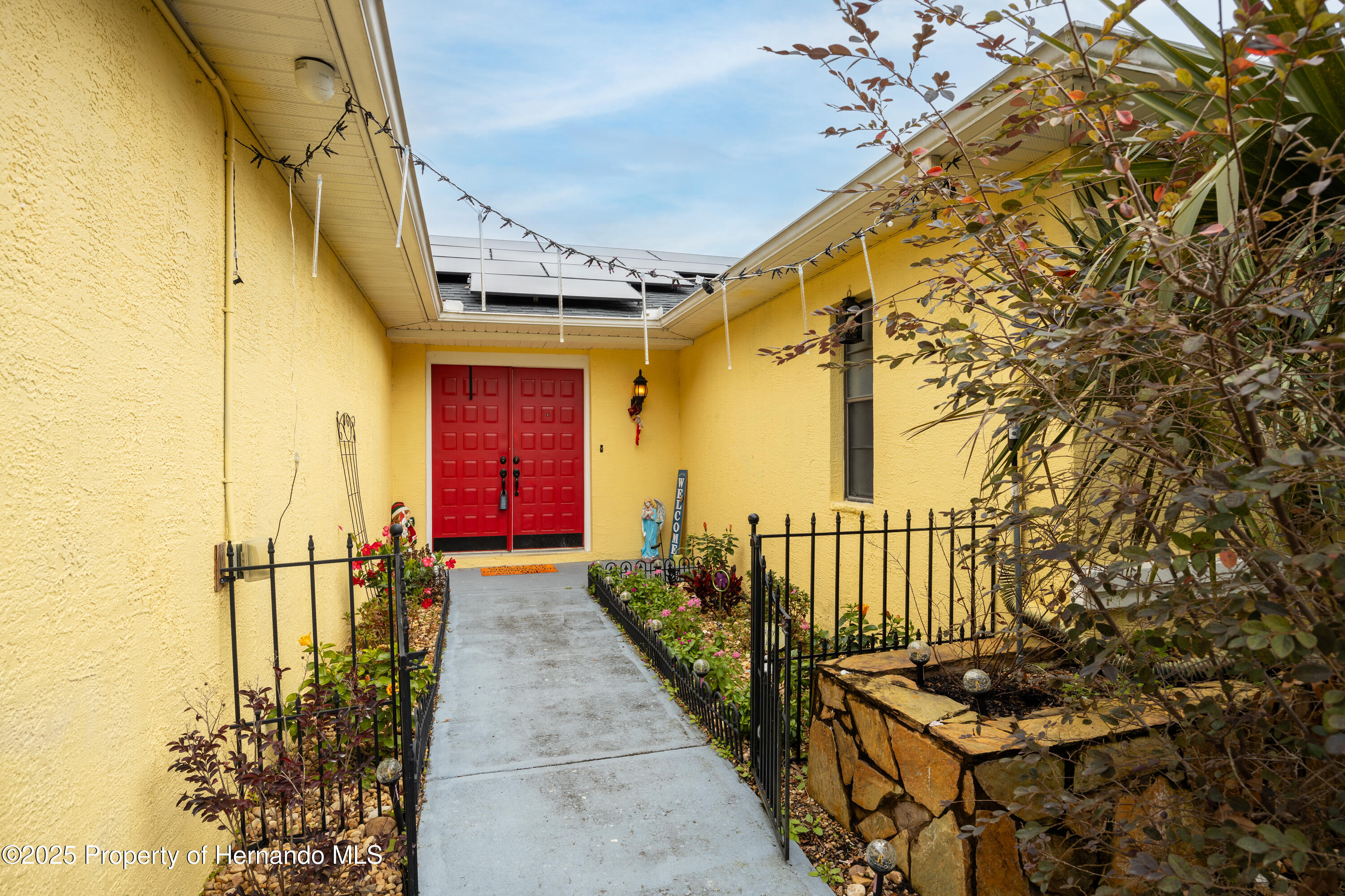 12321 Smokey Drive, Hudson, Florida image 7