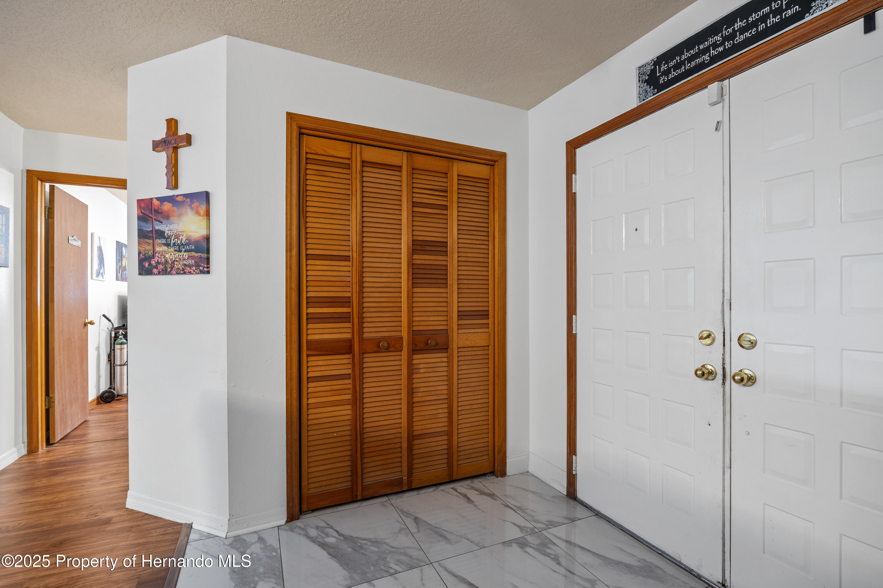 12321 Smokey Drive, Hudson, Florida image 8