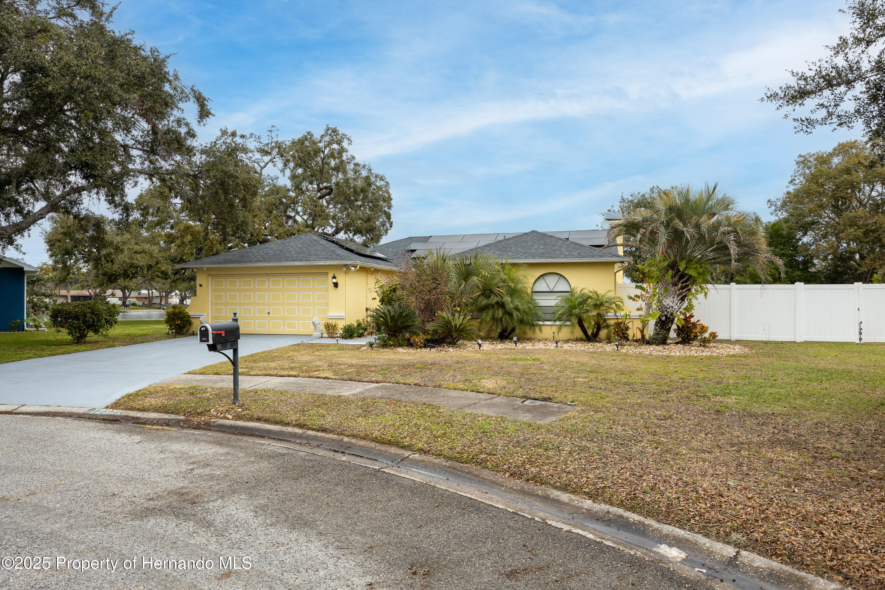12321 Smokey Drive, Hudson, Florida image 6