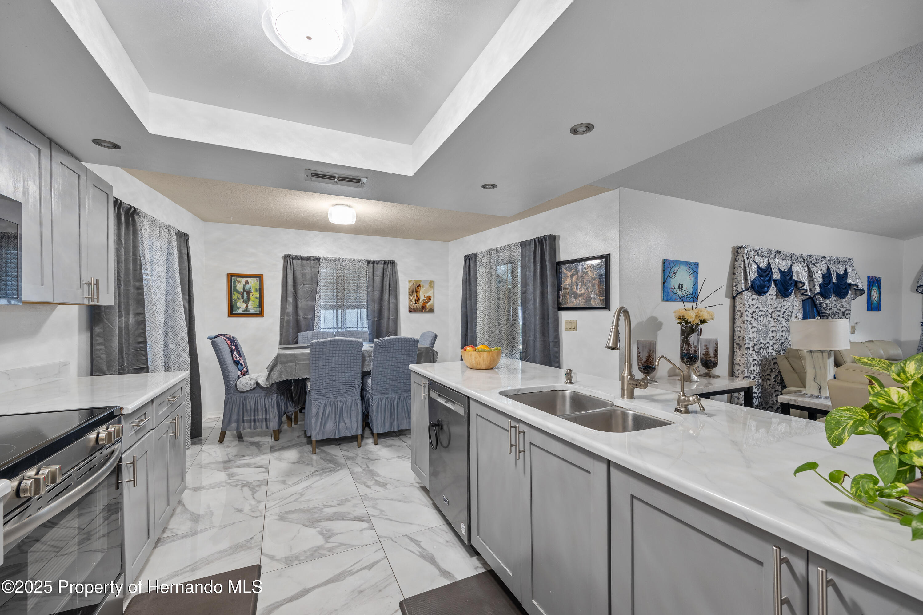 12321 Smokey Drive, Hudson, Florida image 12
