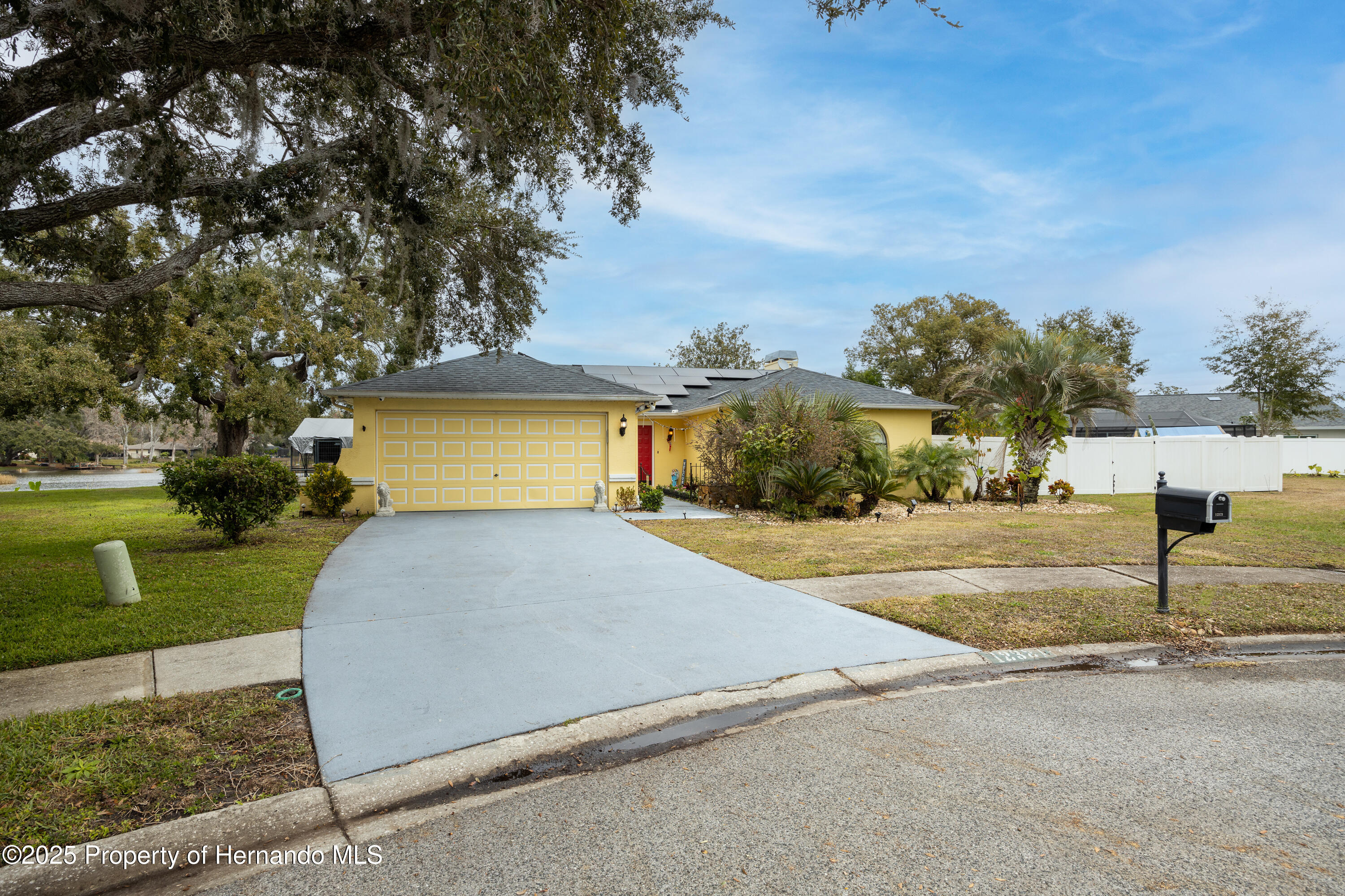 12321 Smokey Drive, Hudson, Florida image 1