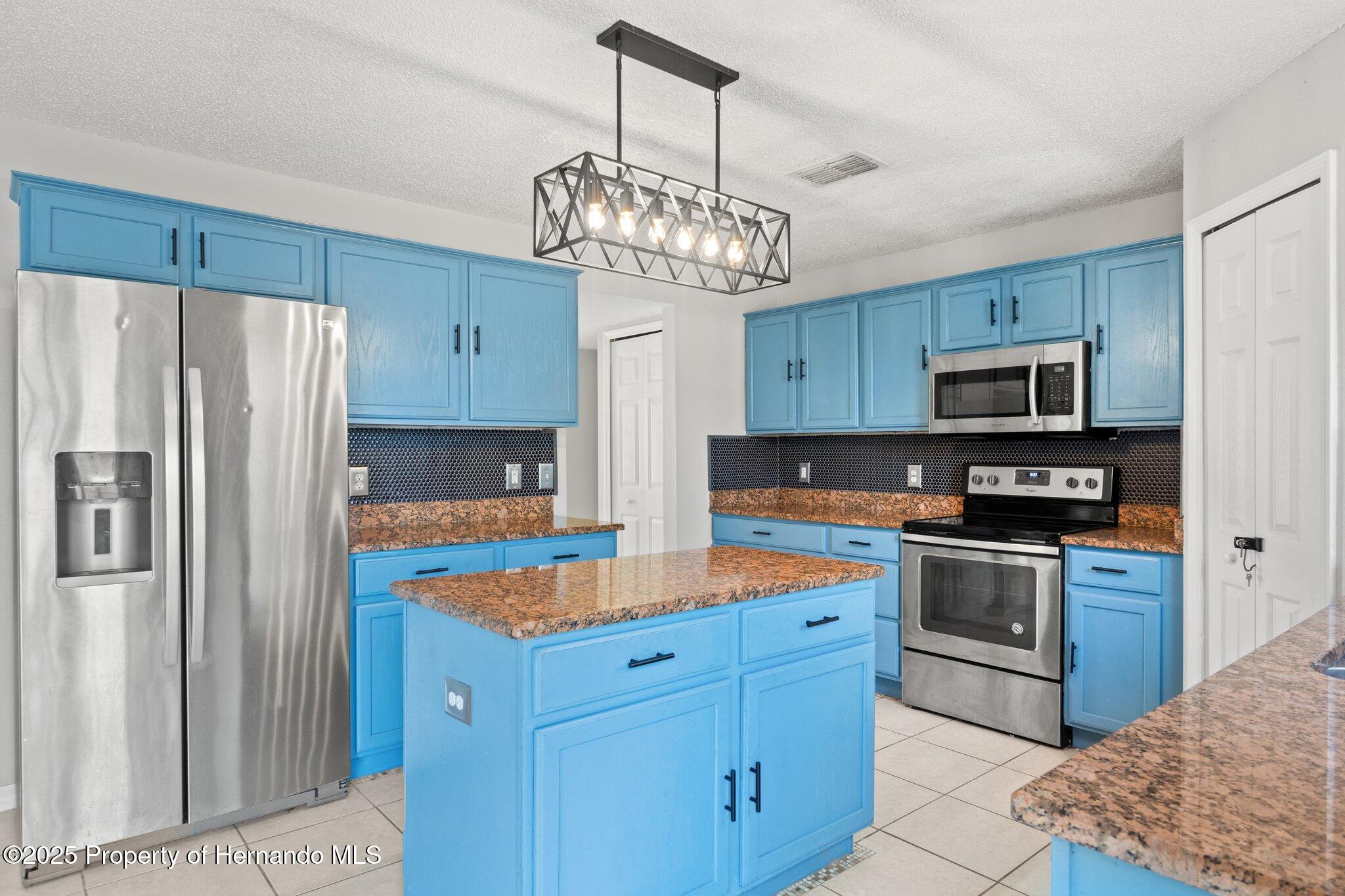 11041 Claymore Street, Spring Hill, Florida image 17