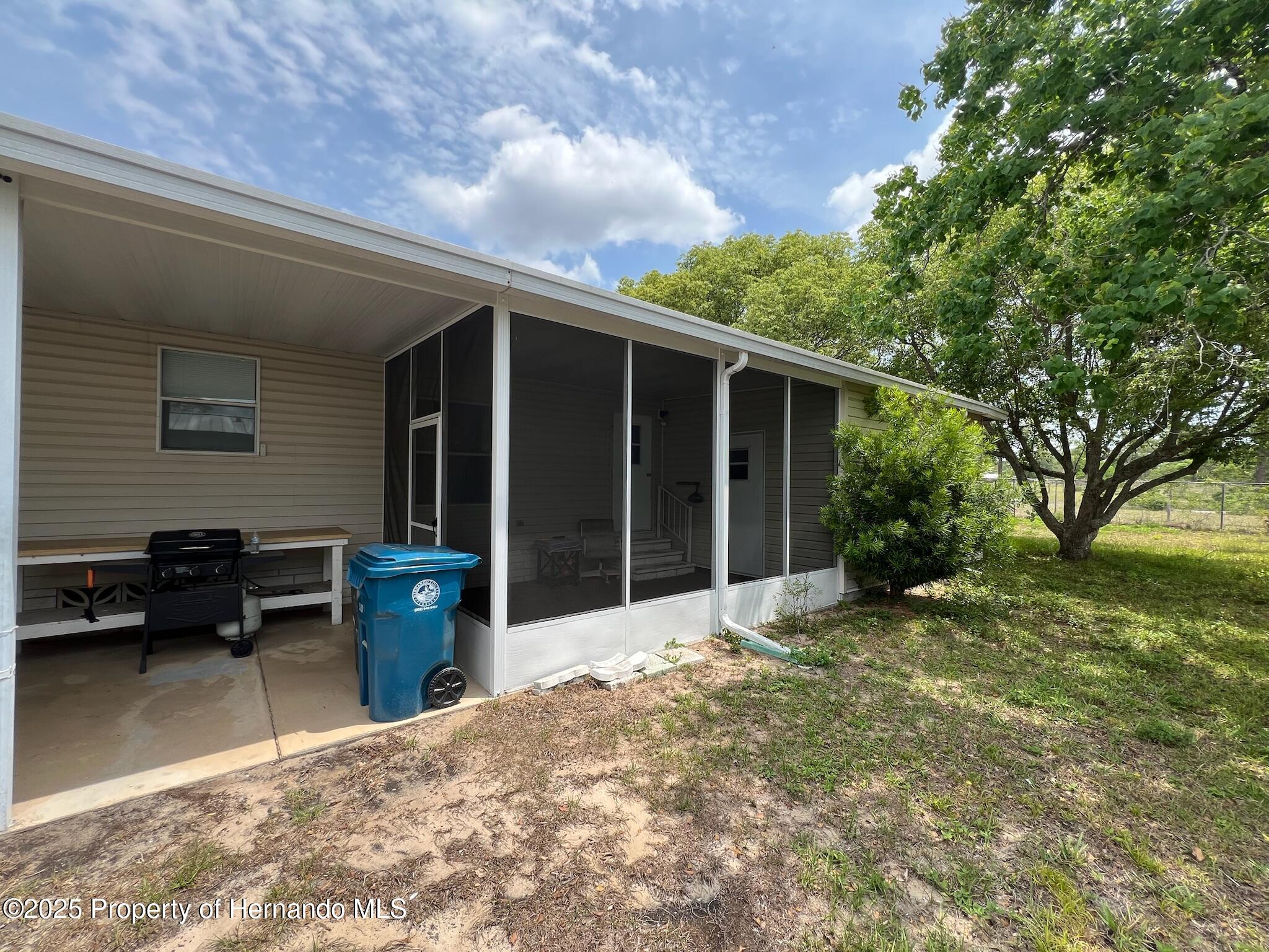 9847 Scepter Avenue, Brooksville, Florida image 4