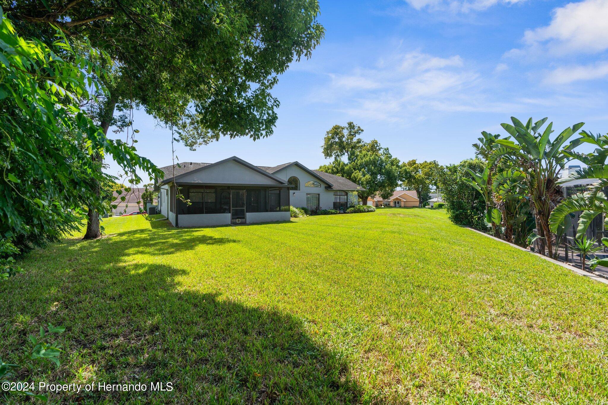 8721 Latham Drive, Hudson, Florida image 33