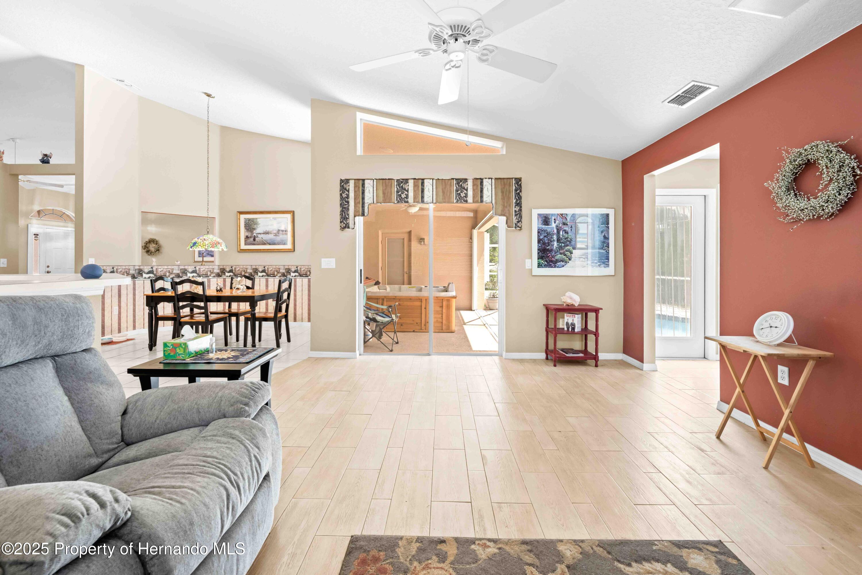 11284 Hickory Ridge Court, Spring Hill, Florida image 26