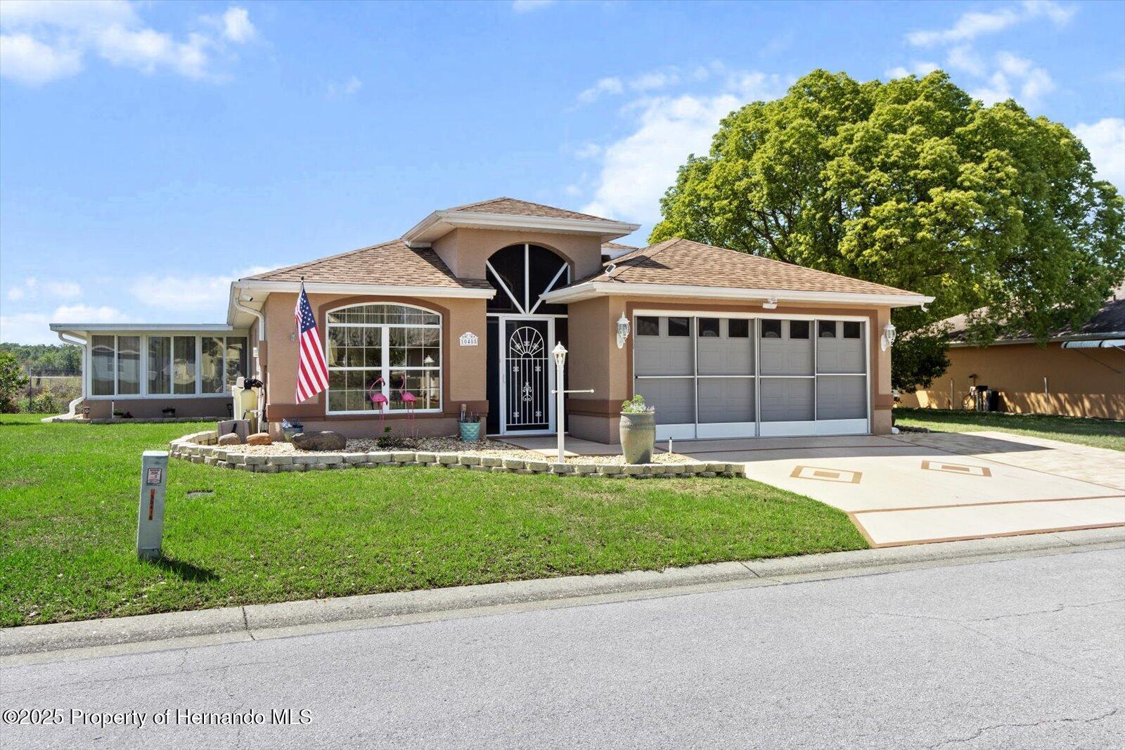10485 S Drew Bryant Circle, Floral City, Florida image 1