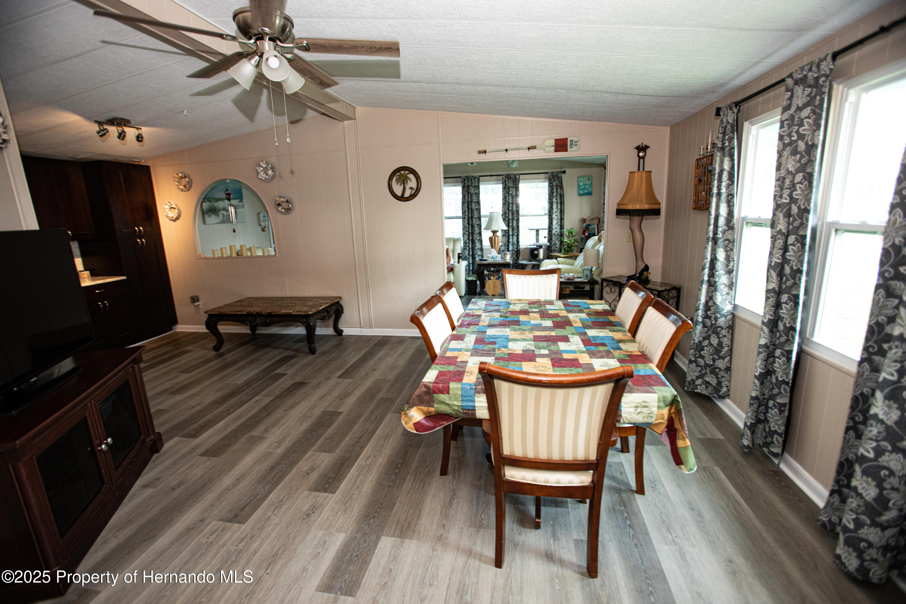7504 Country Club Drive, Brooksville, Florida image 21