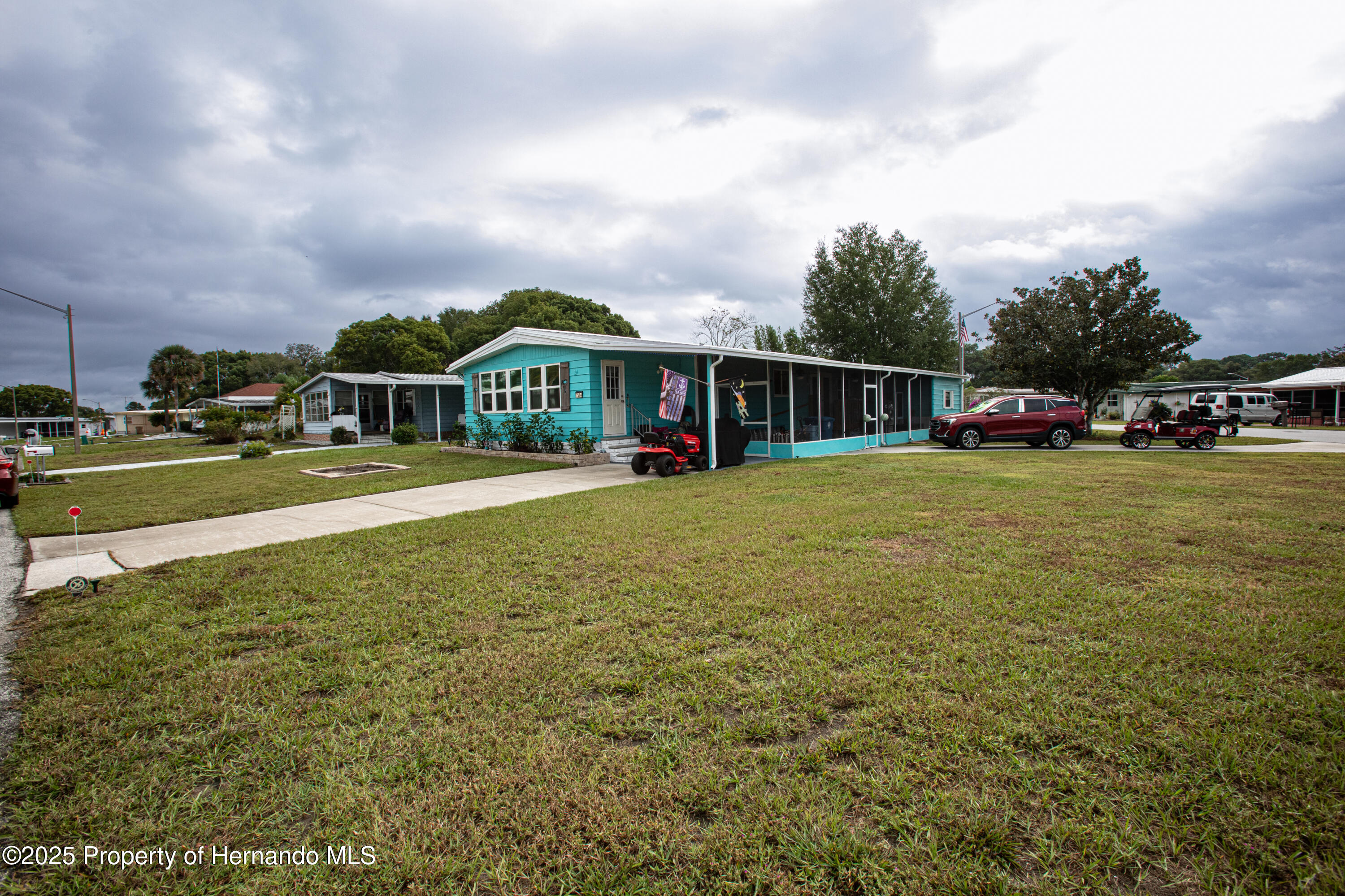 7504 Country Club Drive, Brooksville, Florida image 5