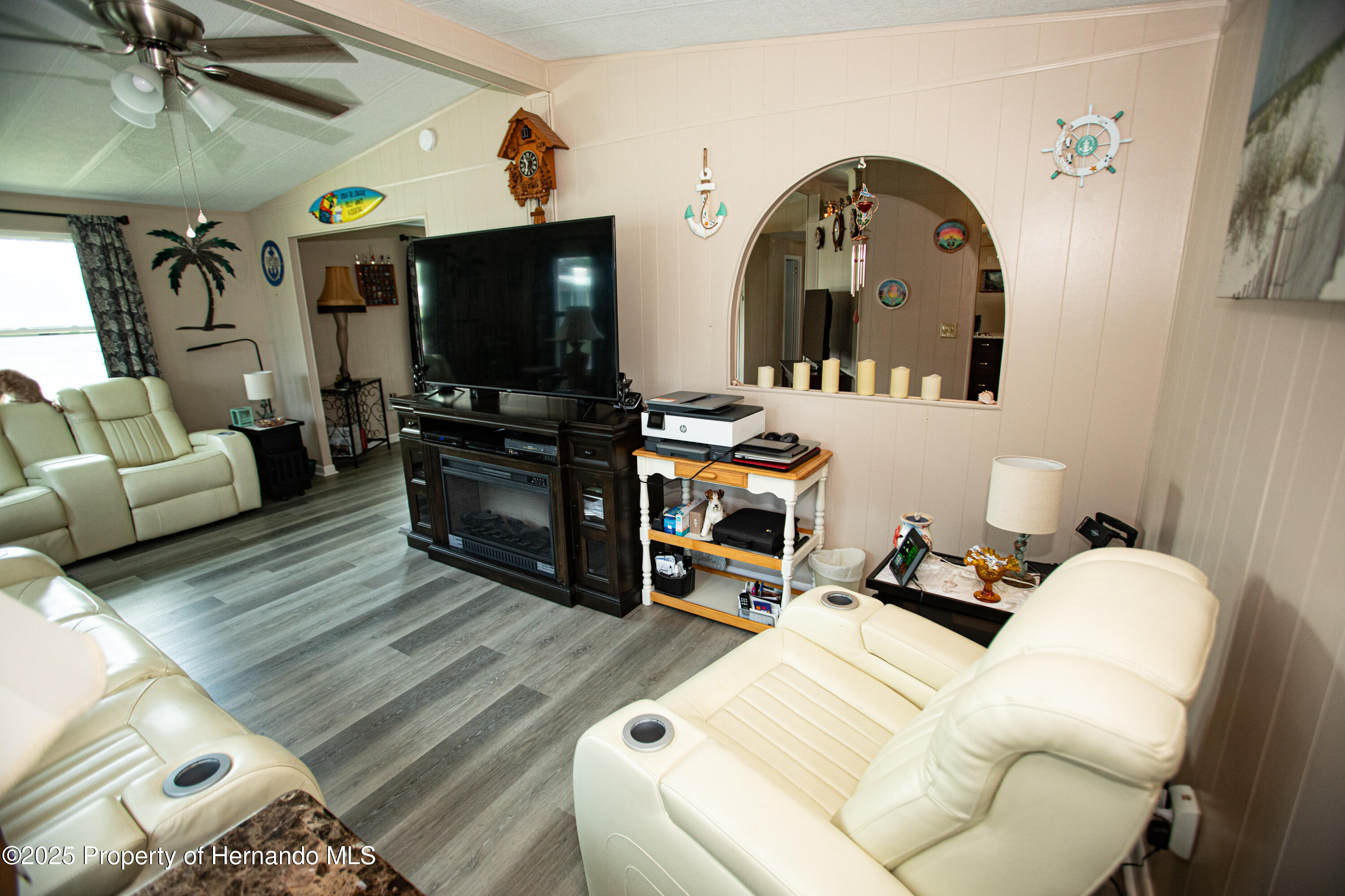 7504 Country Club Drive, Brooksville, Florida image 19