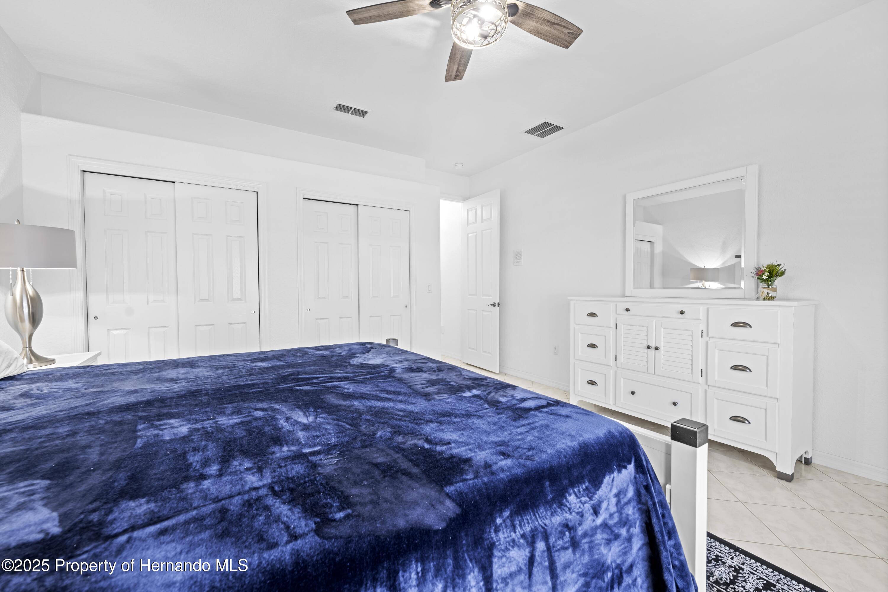 5676 Legend Hills Lane, Spring Hill, Florida image 37