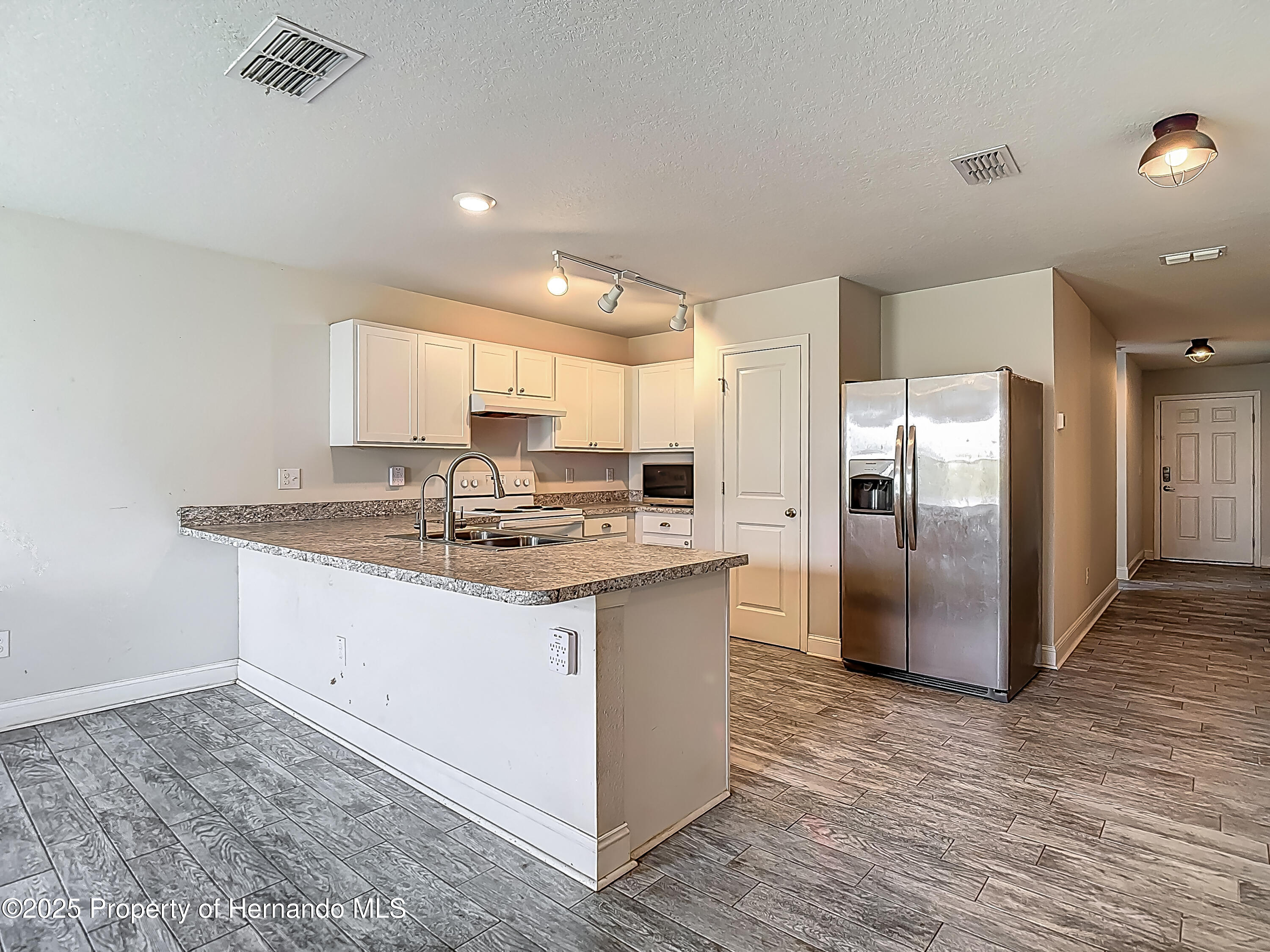 277 Hampshire Avenue, Spring Hill, Florida image 15