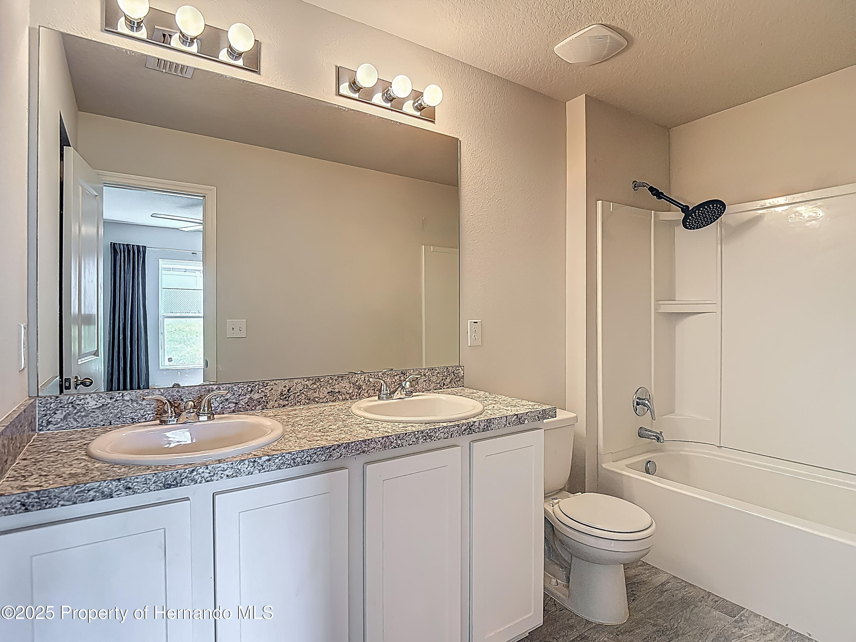 277 Hampshire Avenue, Spring Hill, Florida image 31