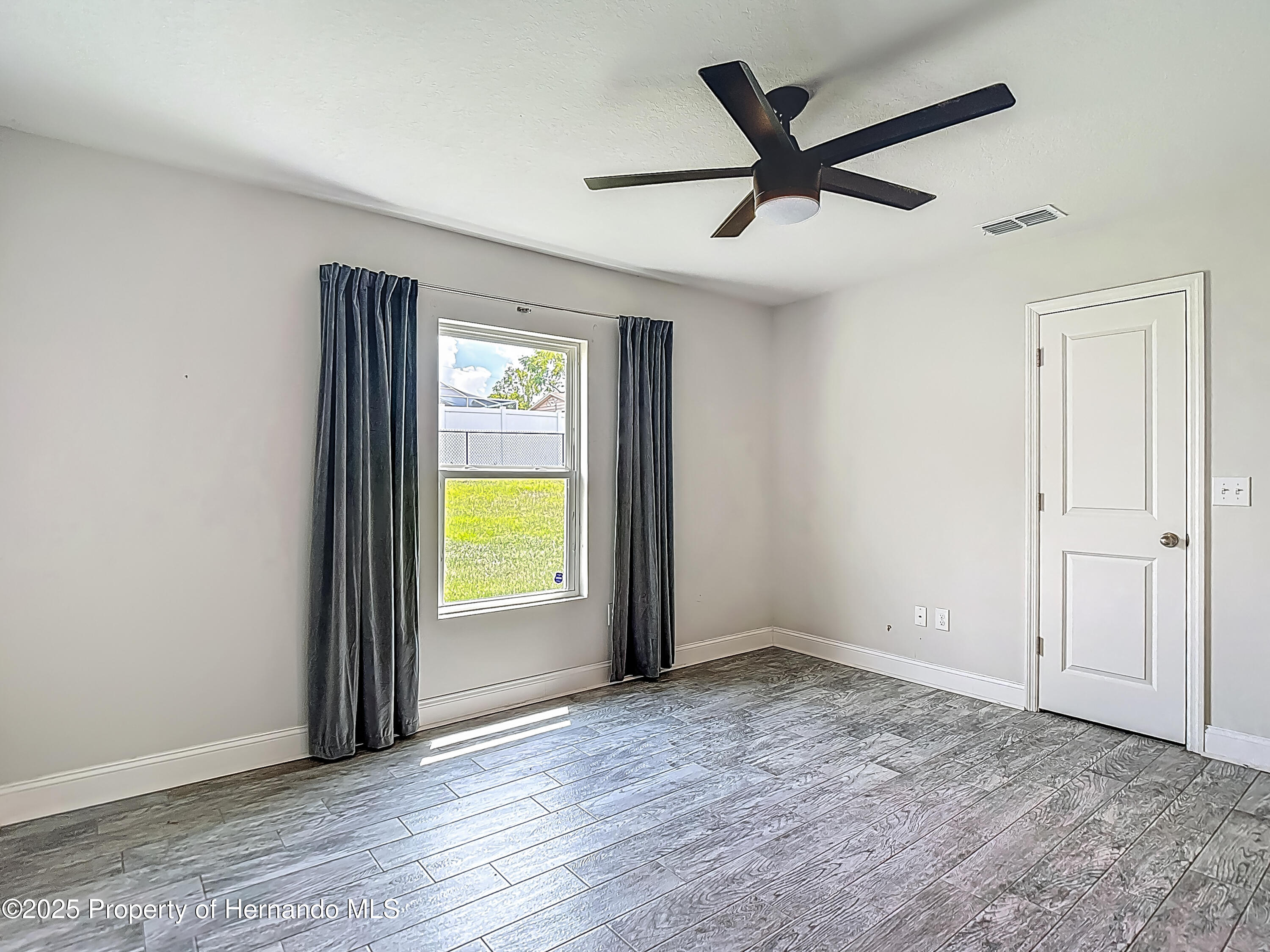 277 Hampshire Avenue, Spring Hill, Florida image 38