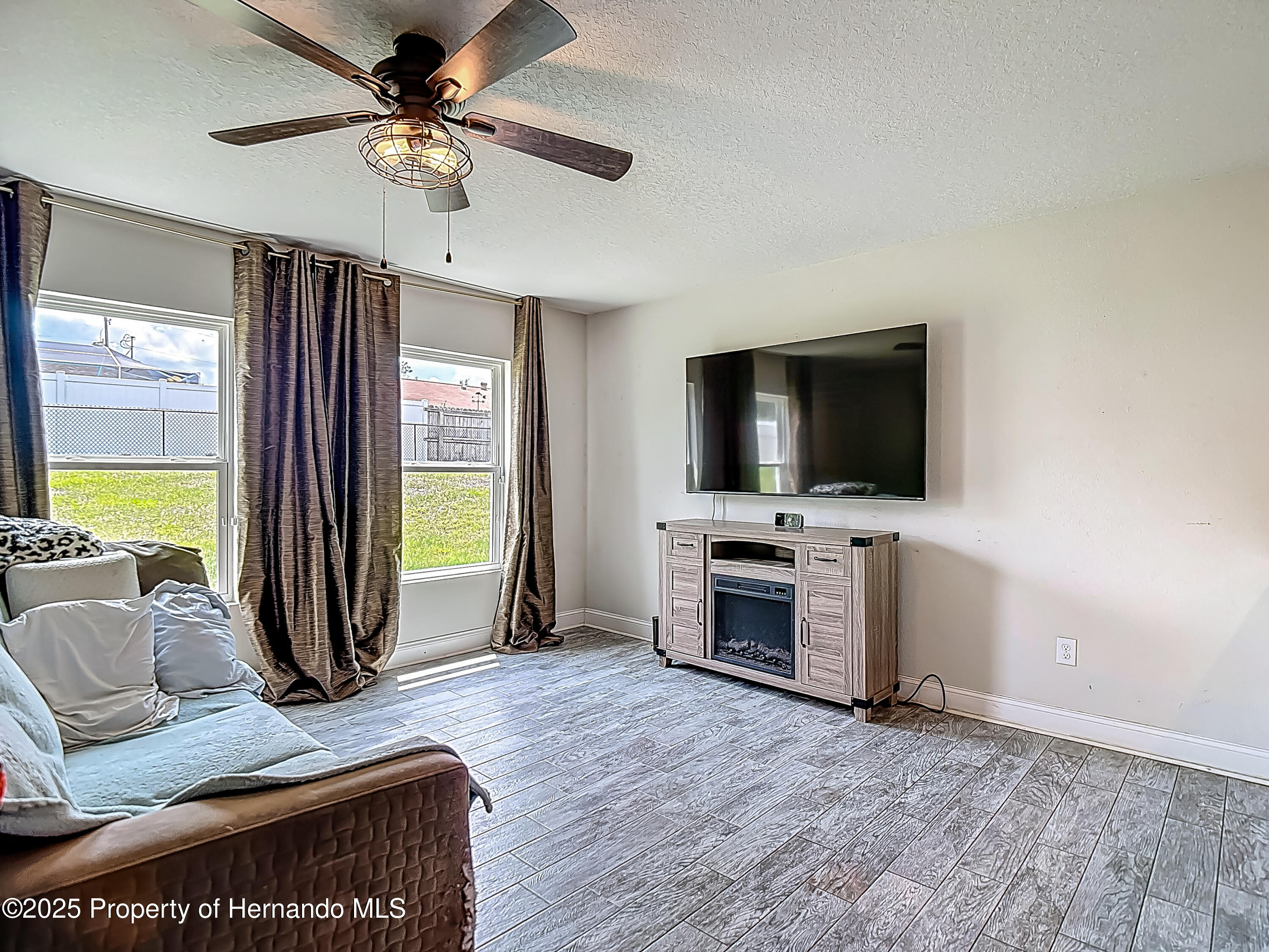 277 Hampshire Avenue, Spring Hill, Florida image 13