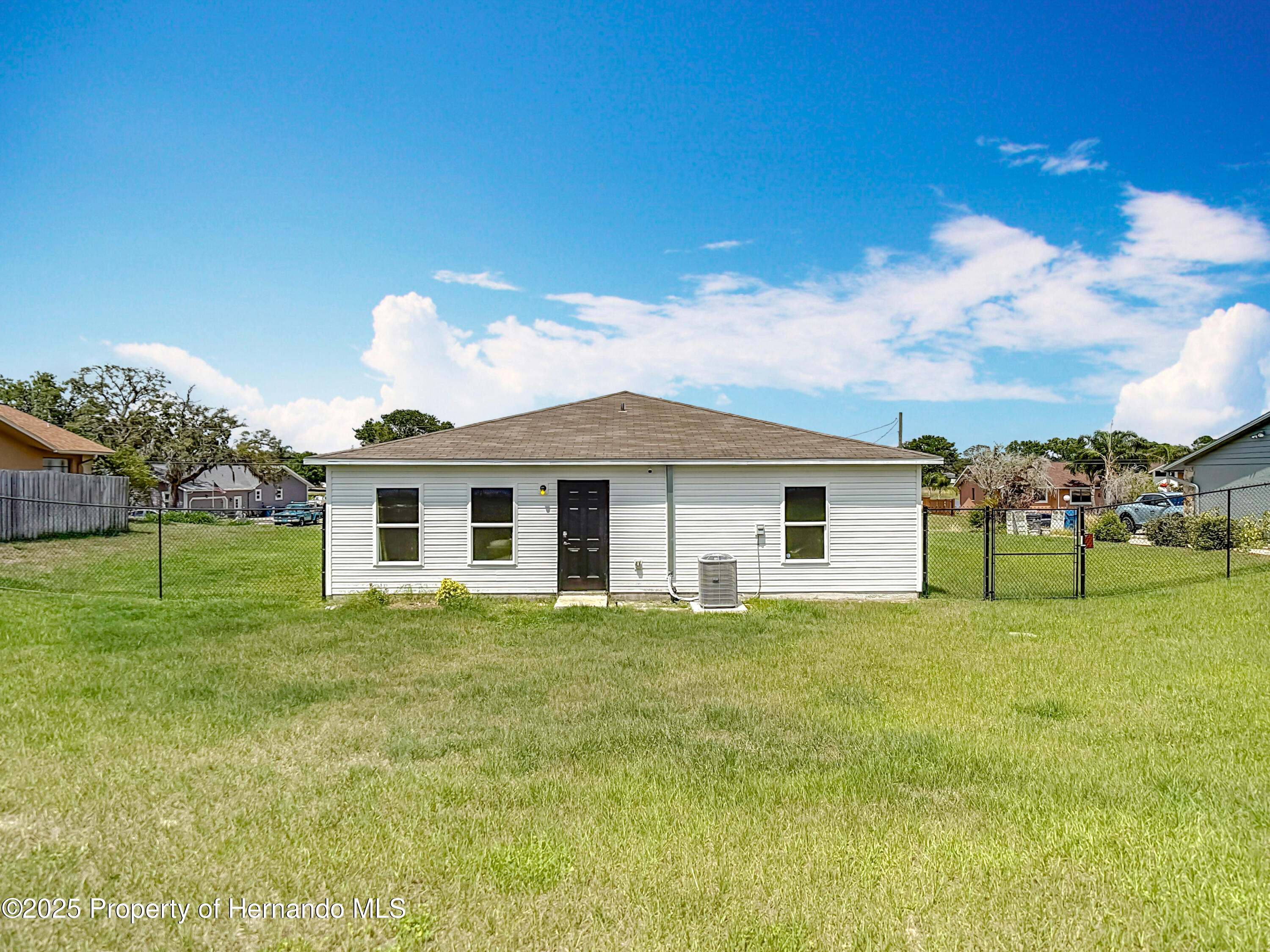 277 Hampshire Avenue, Spring Hill, Florida image 46