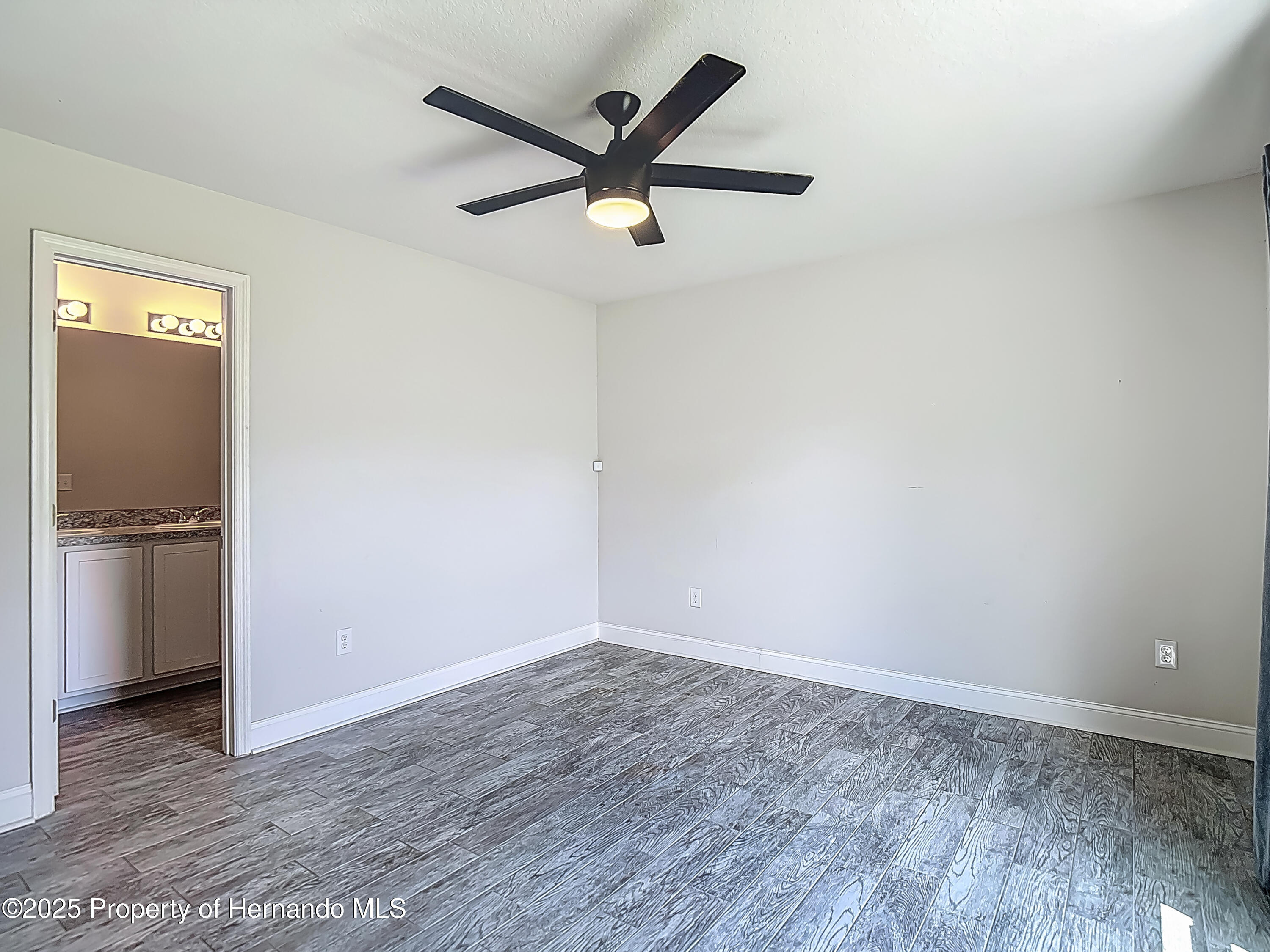 277 Hampshire Avenue, Spring Hill, Florida image 40