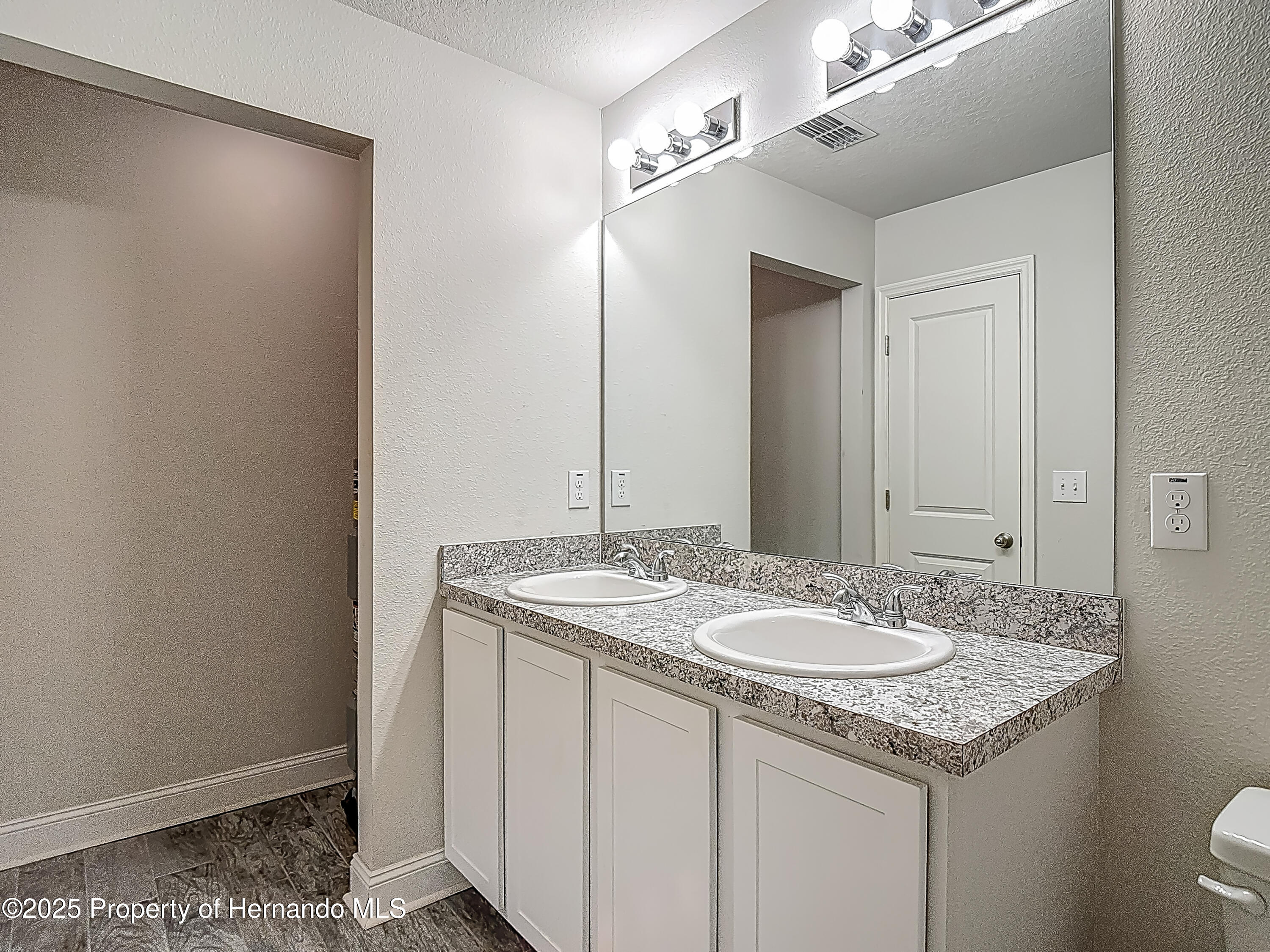 277 Hampshire Avenue, Spring Hill, Florida image 29