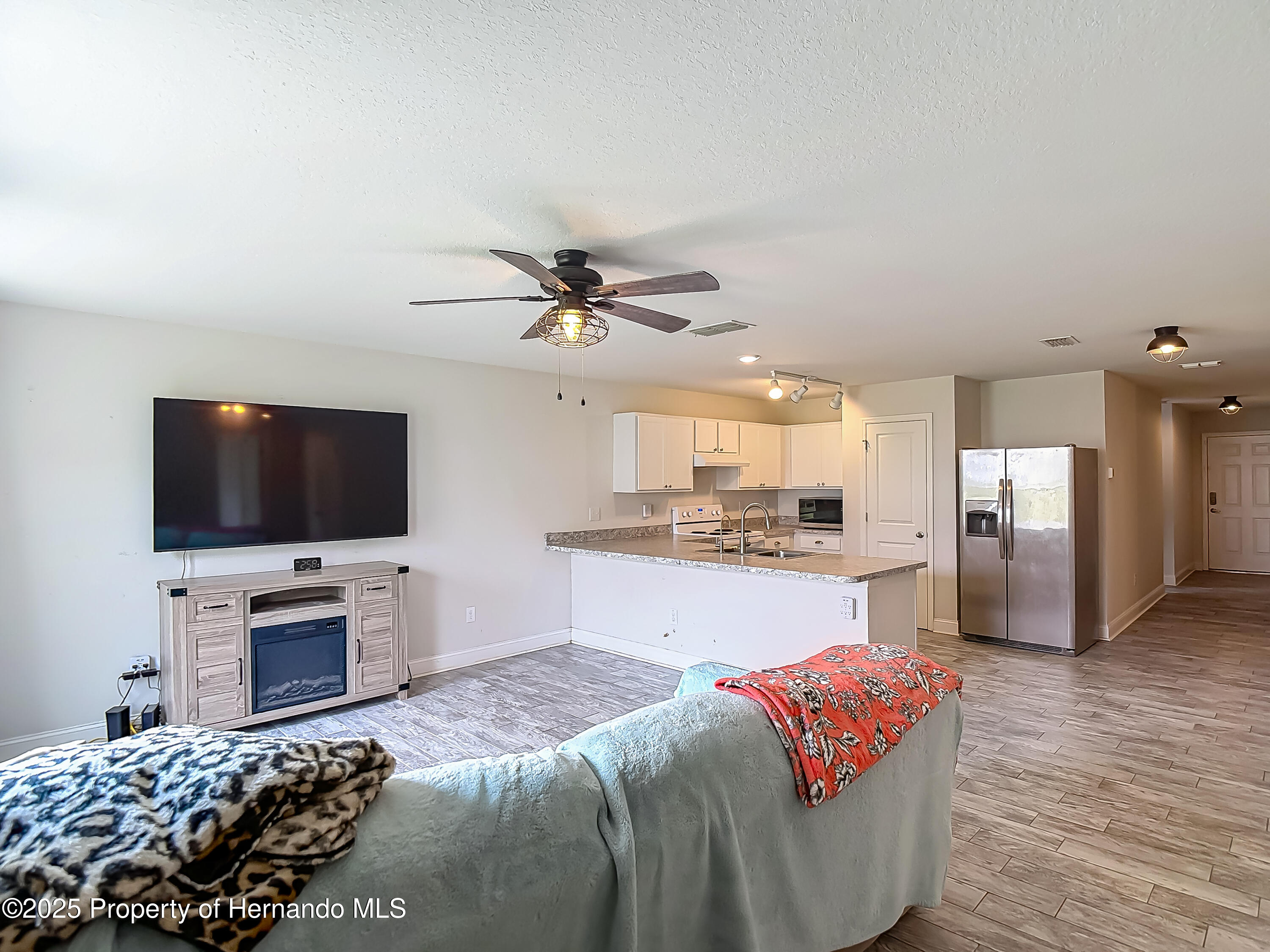 277 Hampshire Avenue, Spring Hill, Florida image 12