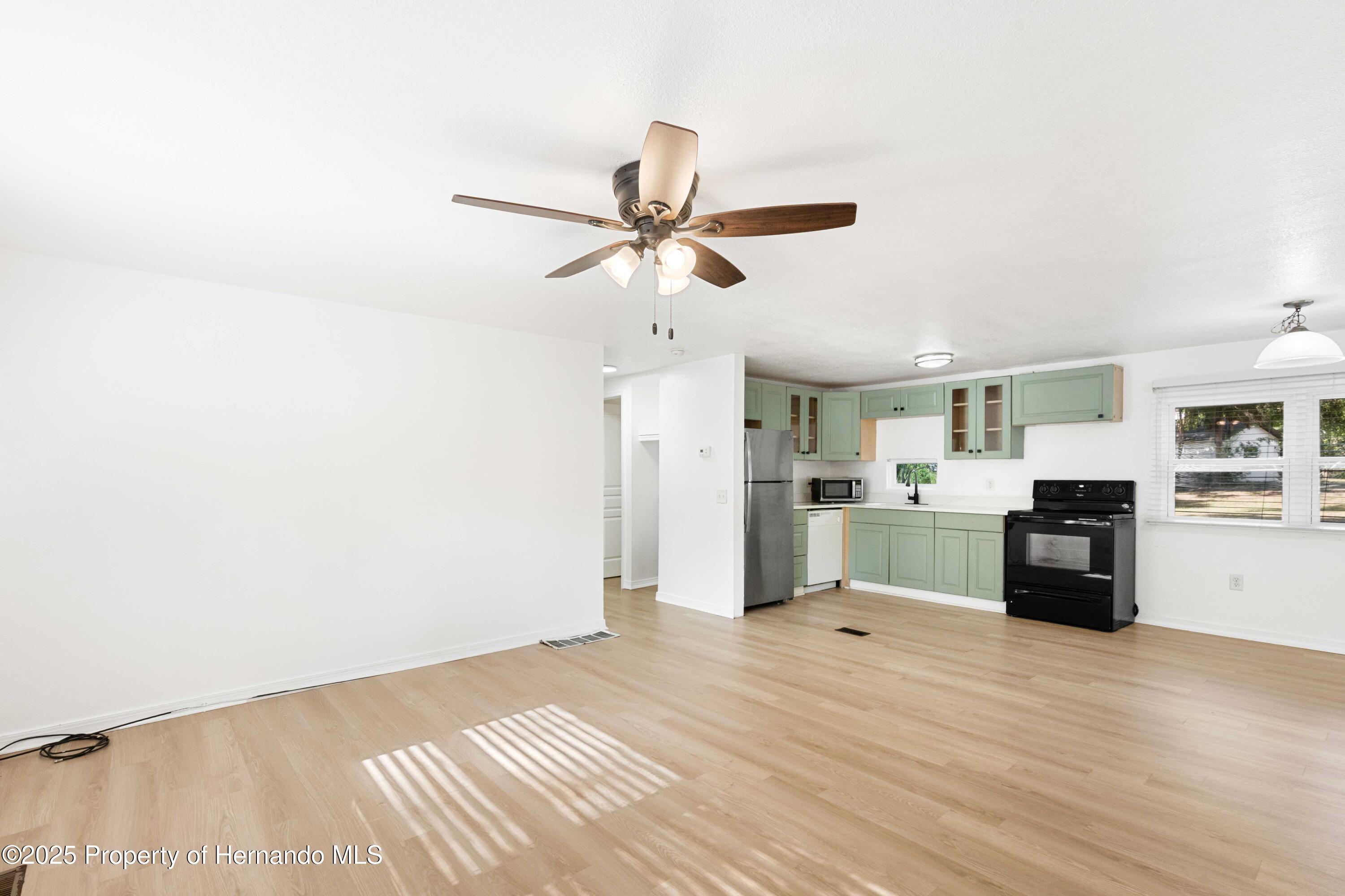 27477 Old Trilby Road, Brooksville, Florida image 30