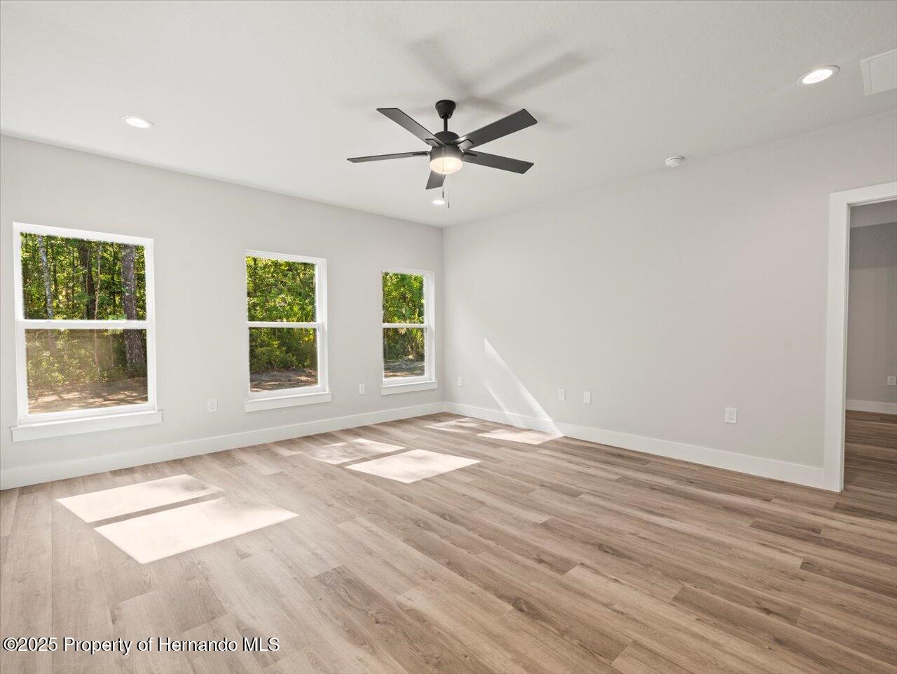 14448 Chimney Swift Road, Weeki Wachee, Florida image 9