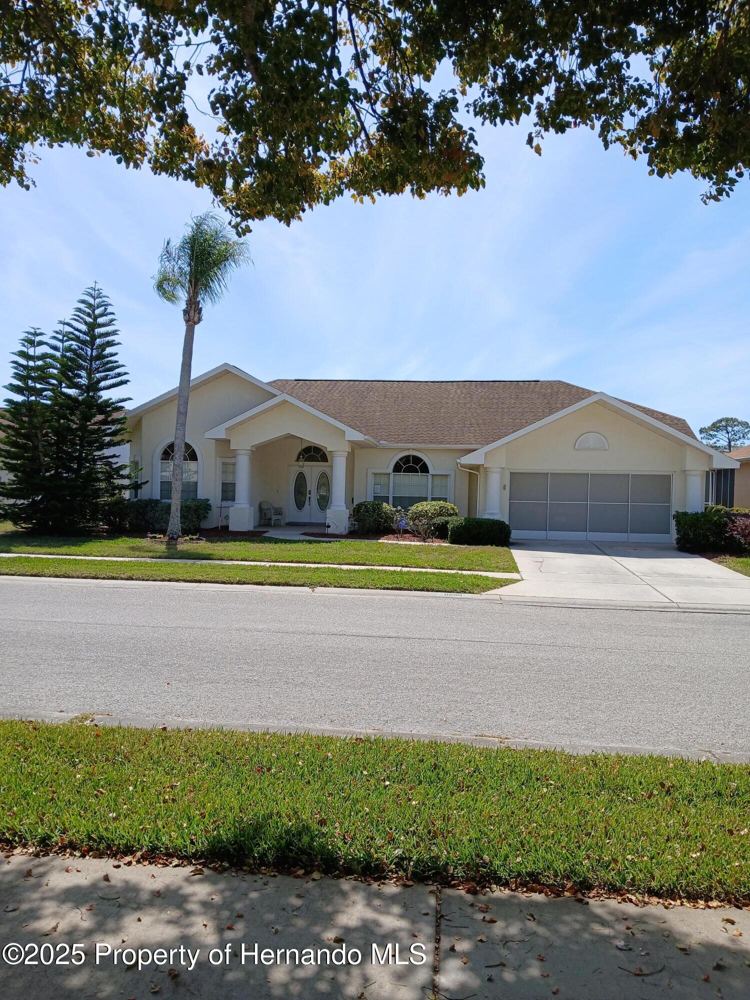 8630 Coral Creek Loop, Hudson, Florida image 1
